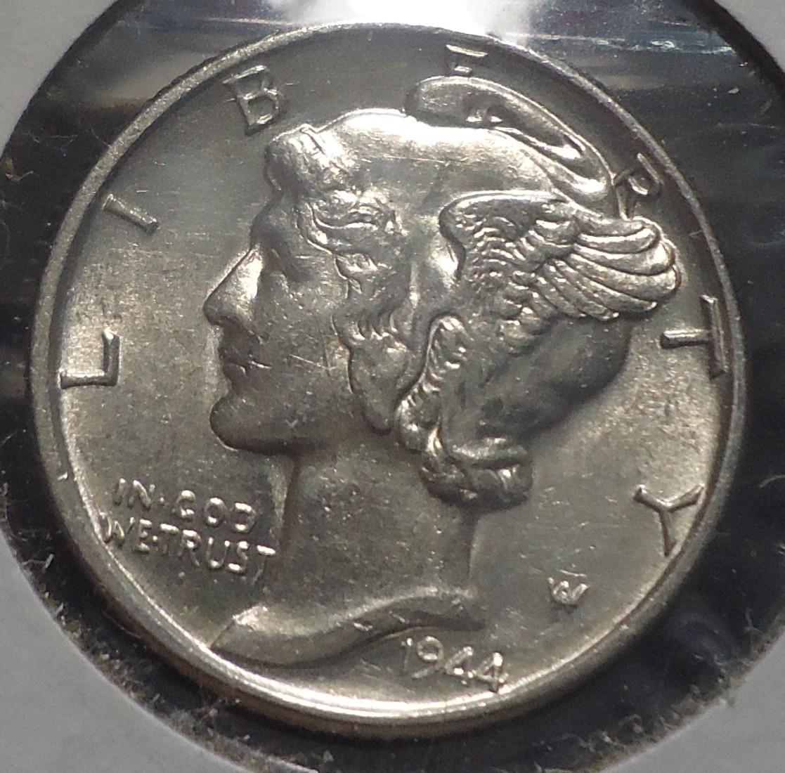 Almost Uncirculated++/UNC 1944 P Mercury silver 10C dime FREE SHIPPING!