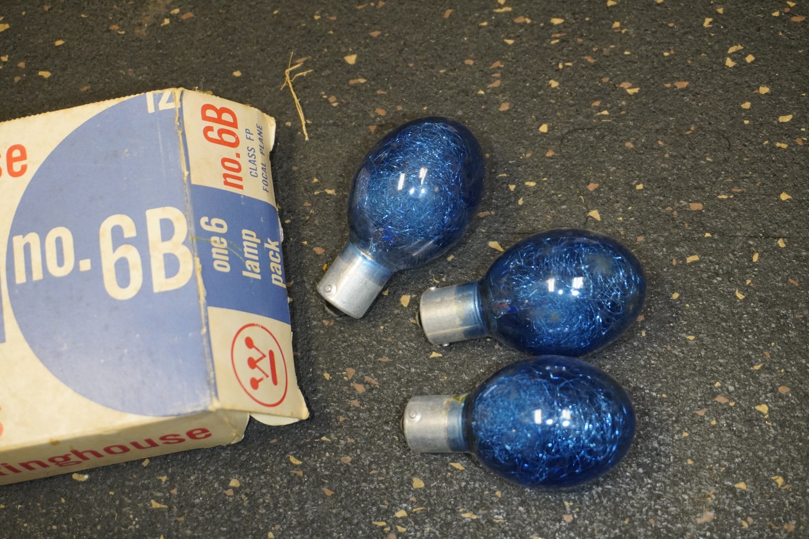 3 Westinghouse No 6 B Flash Bulbs