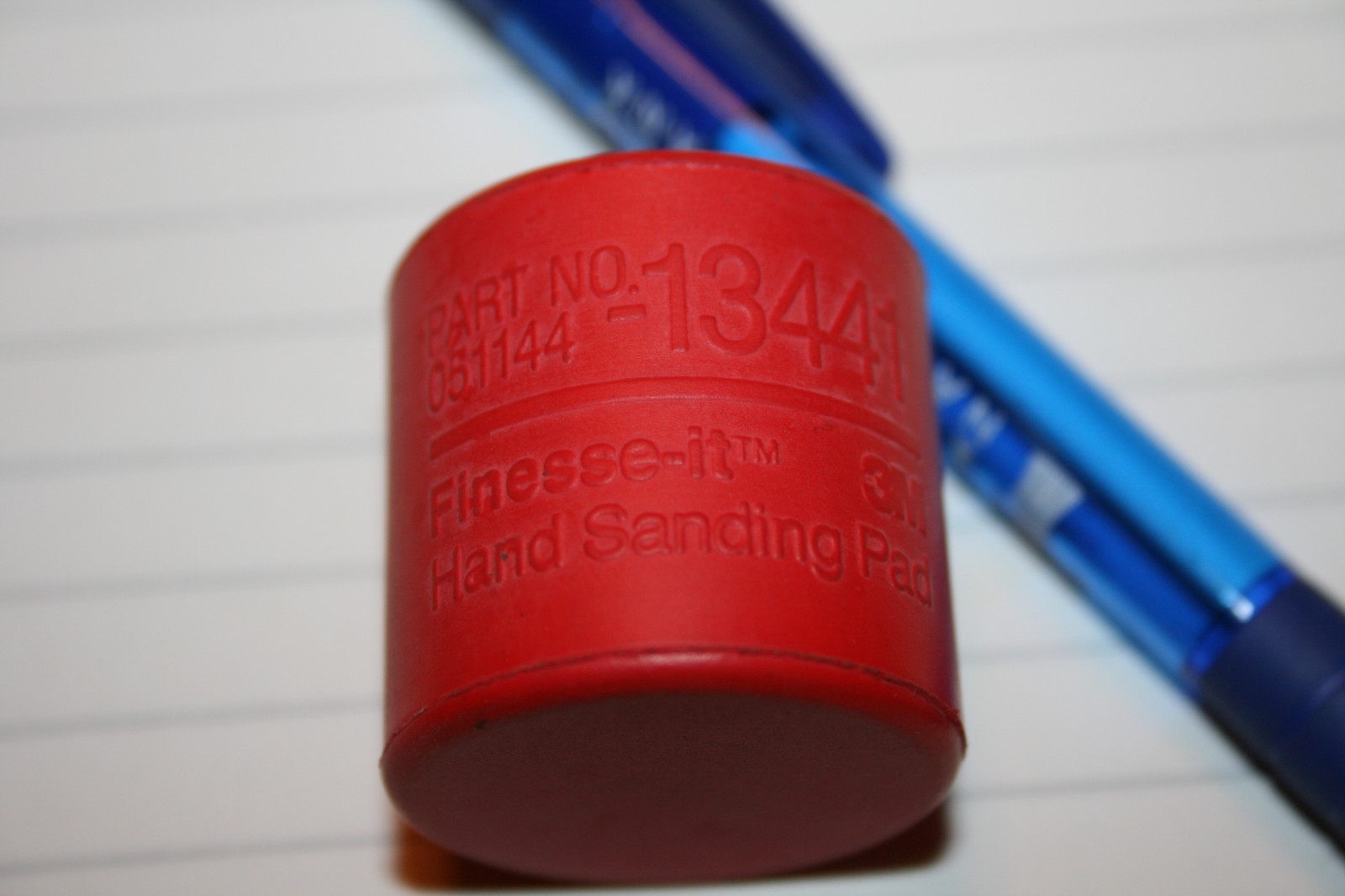 3M 13441 FINESSE-IT HAND SANDING PAD, 1-1/4 INCH FREE SHIPPING in the USA
