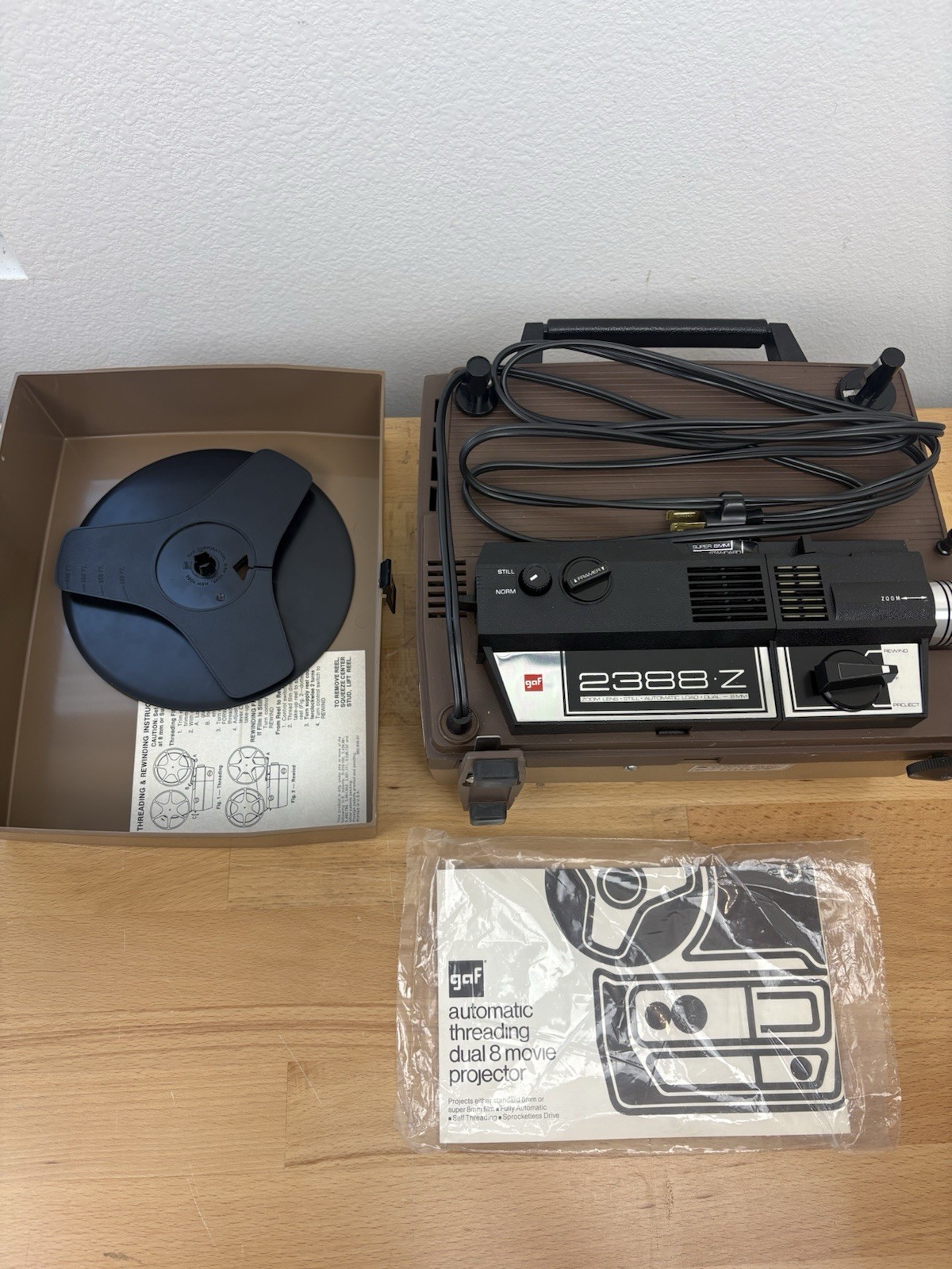Vintage GAF 438-M2 Movie Projector 8mm With Manual Mint Condition!