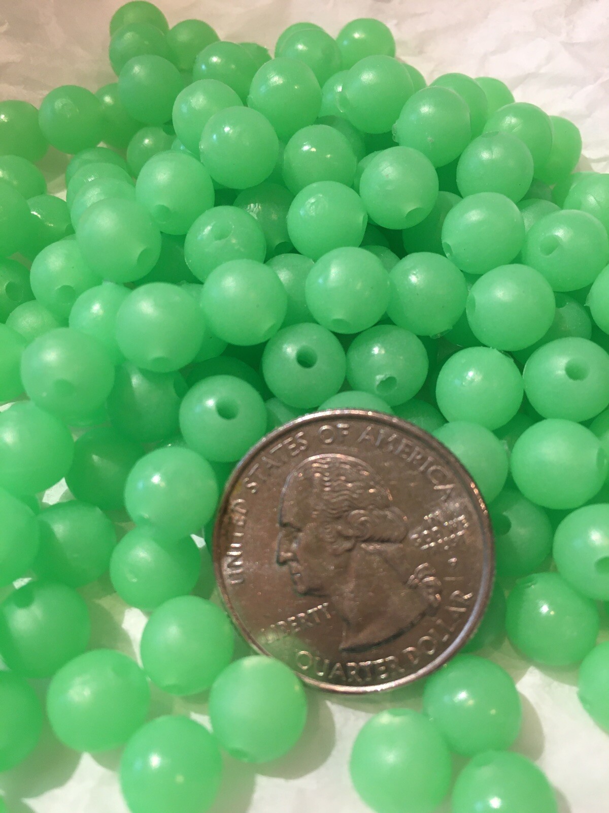 Qty 500 .Green 8x8 MM Hard Round Luminou Fishing Beads Glowing
