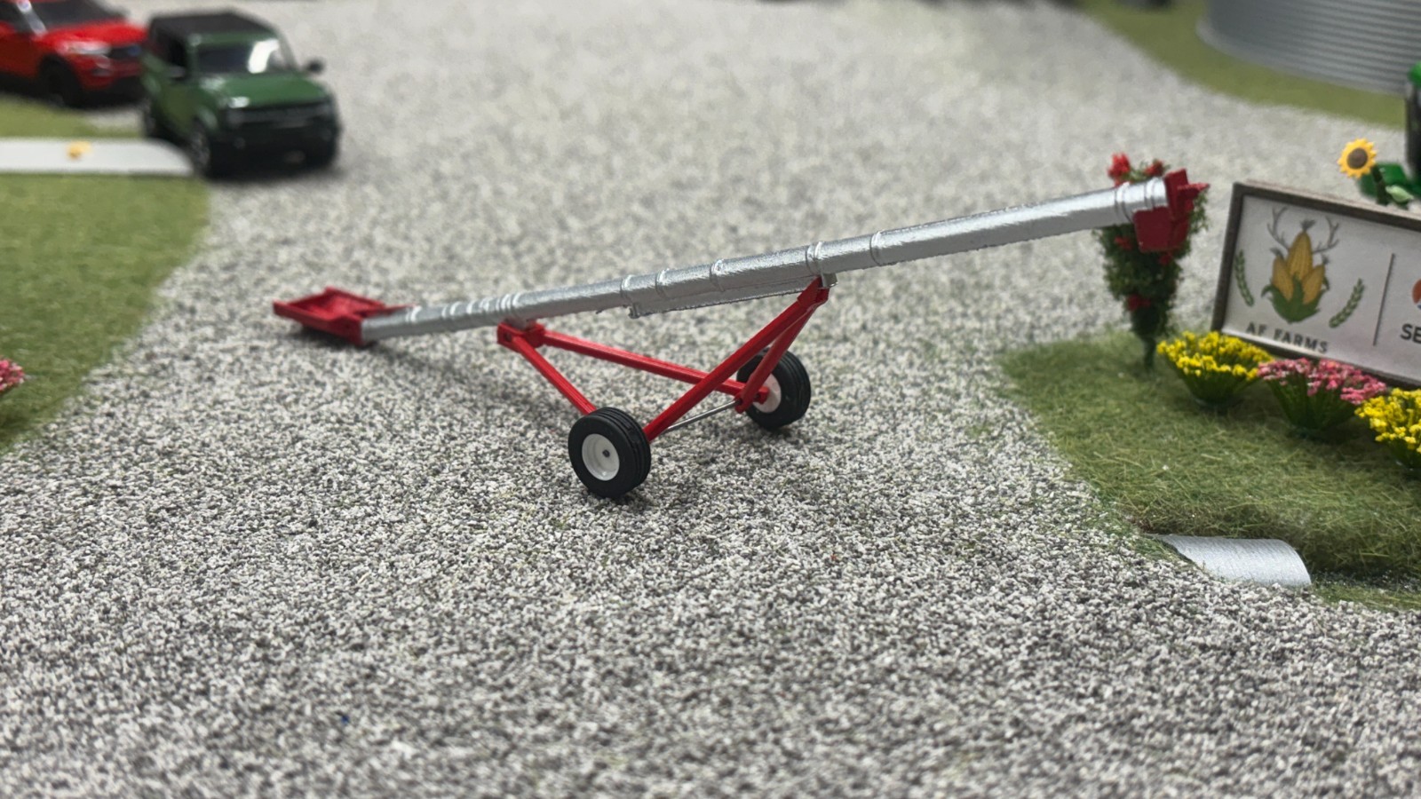 1/64 Unloading Auger 10-31
