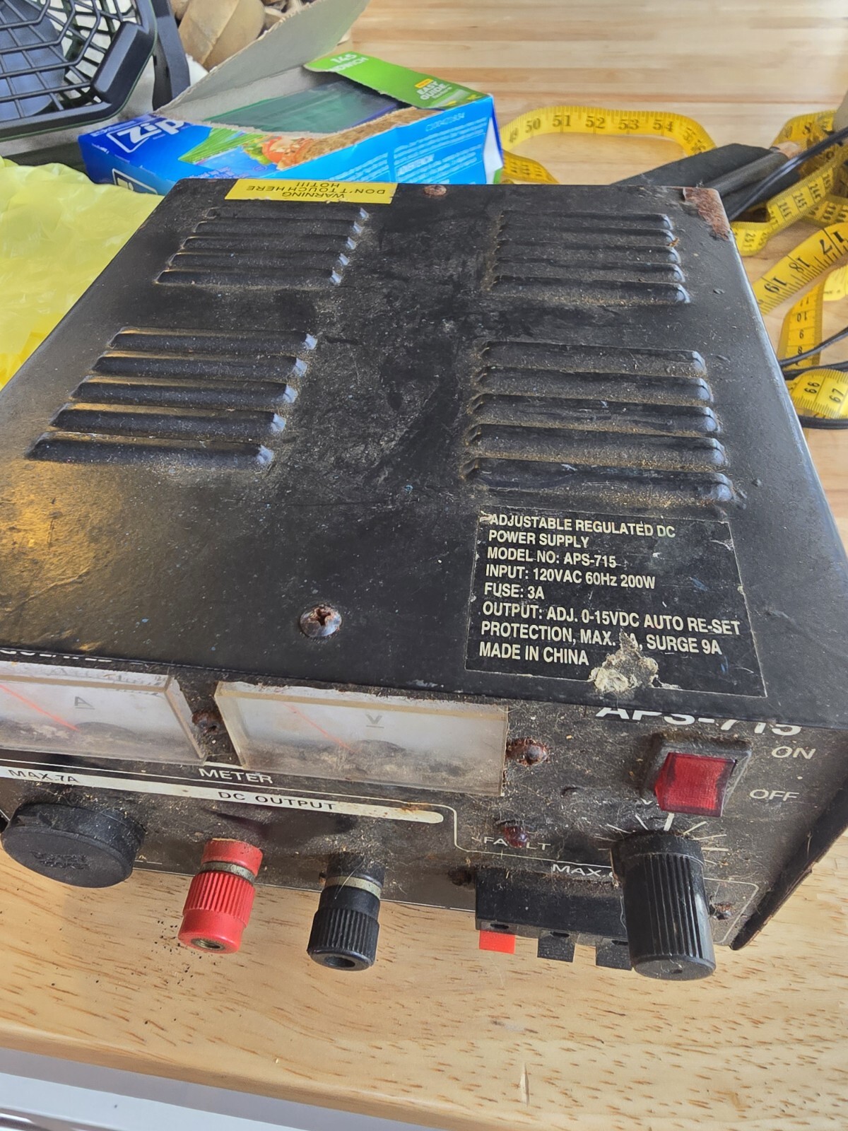 Zurich Regulated DC Power Supply APS 715 Untested As Is
