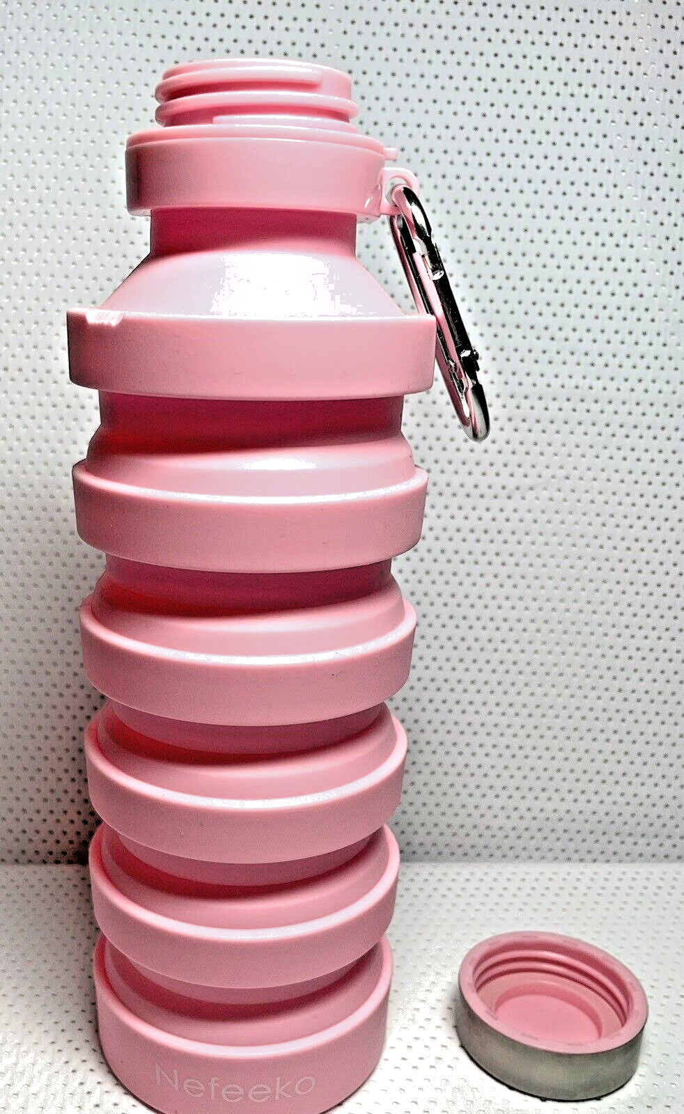 Pink Nefeeko 26 oz Silicone Collapsible Water Bottle