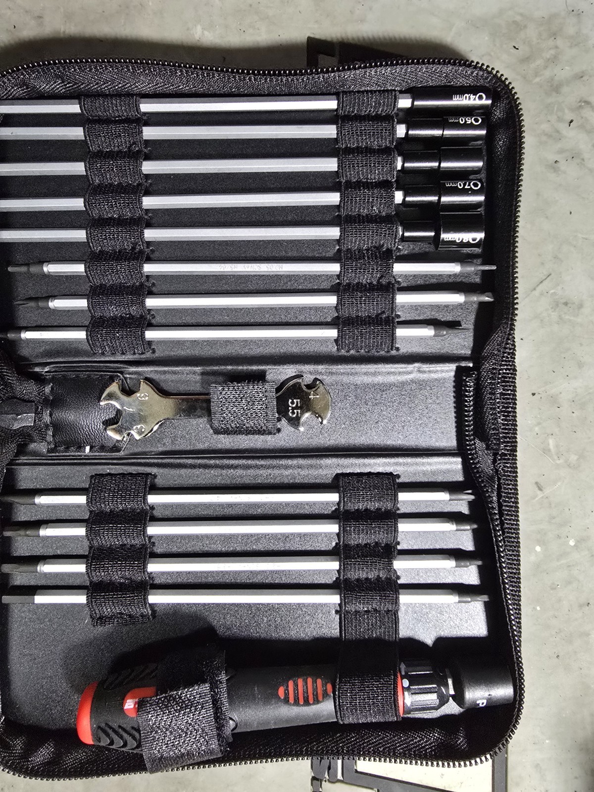 Dynamite Startup Tool Set for RC Vehicles With Carrying Case