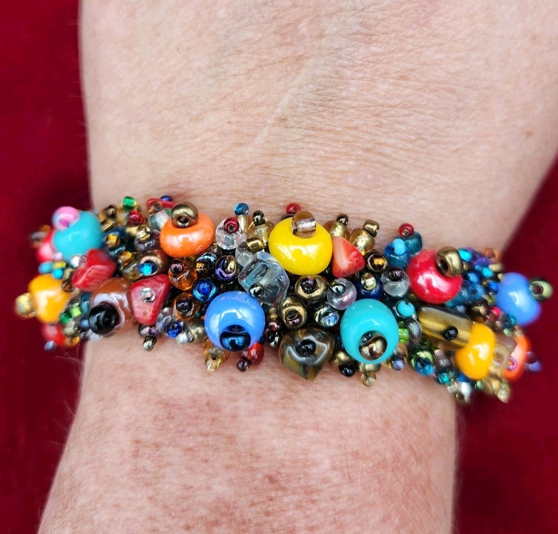 Handbeaded 7" Bracelet Crazy Colorful OOAK Bead Stone Chips