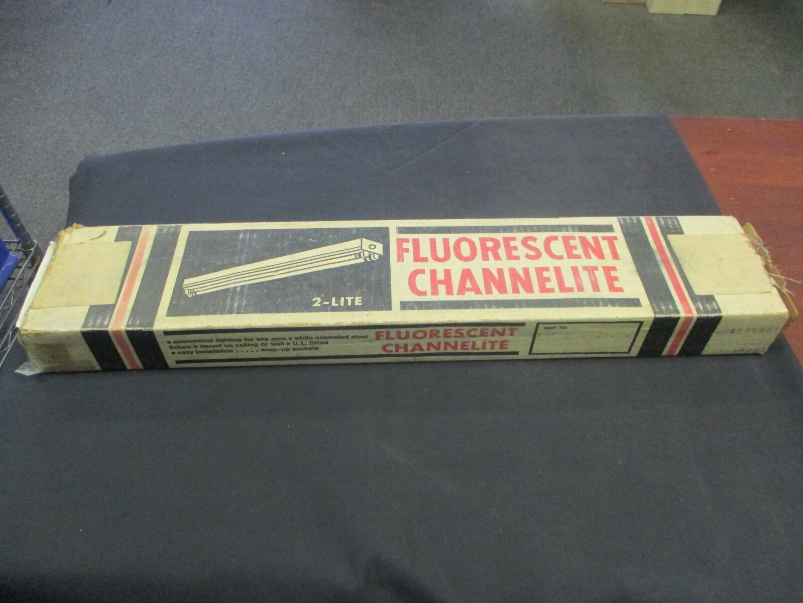 (3) SIM/ KAR New Channelite Flourescent  LIGHT _ NO BULB