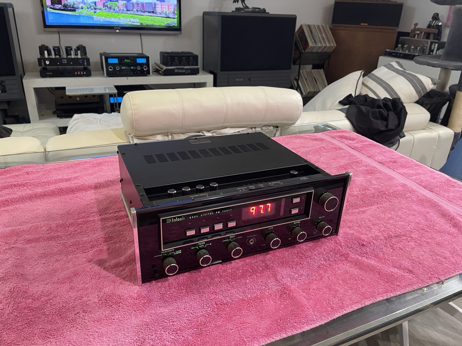 McIntosh MR80 FM Tunner