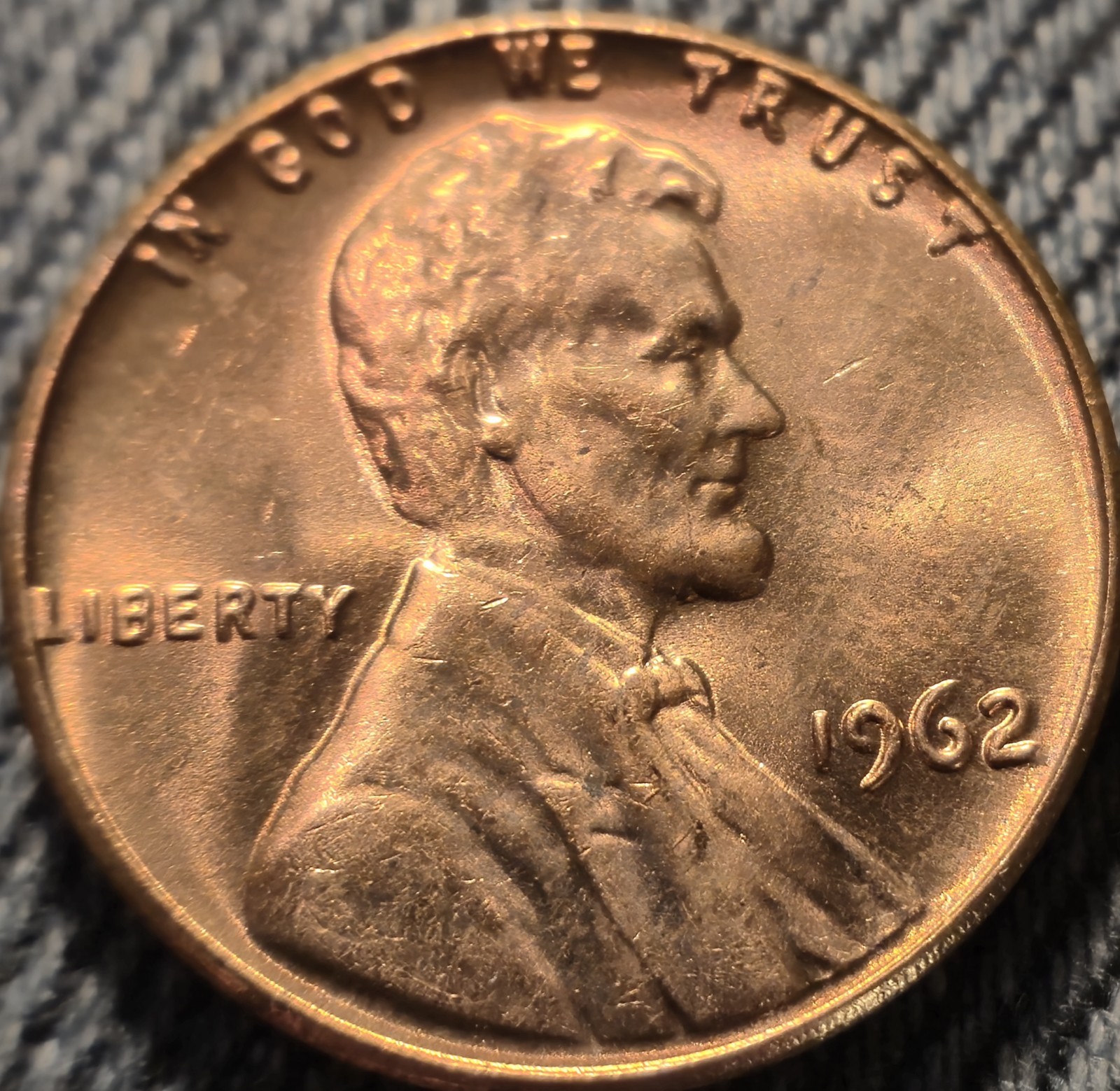 SINGLES  of 1962 RD Unc Lincoln Memorial Pennies