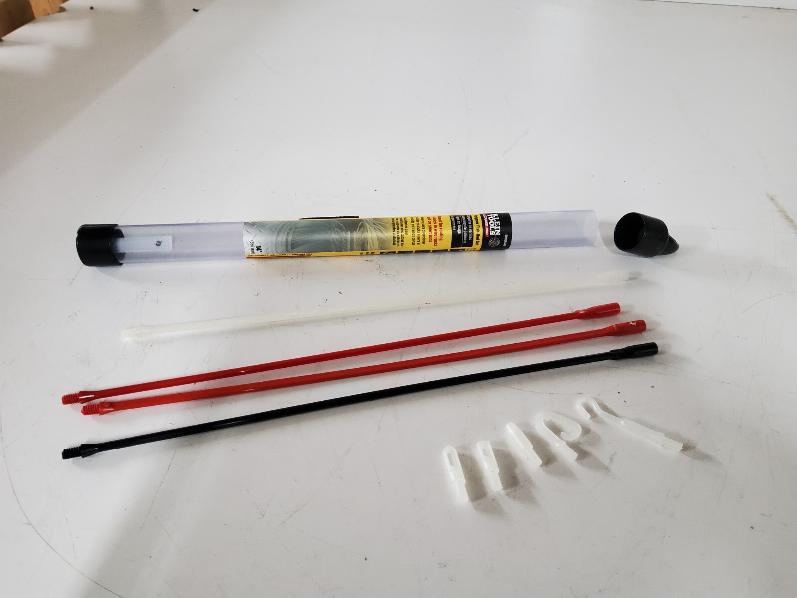 Klein Tools SRS56038 Polymer Fish Rod Set Glow-in-The-Dark