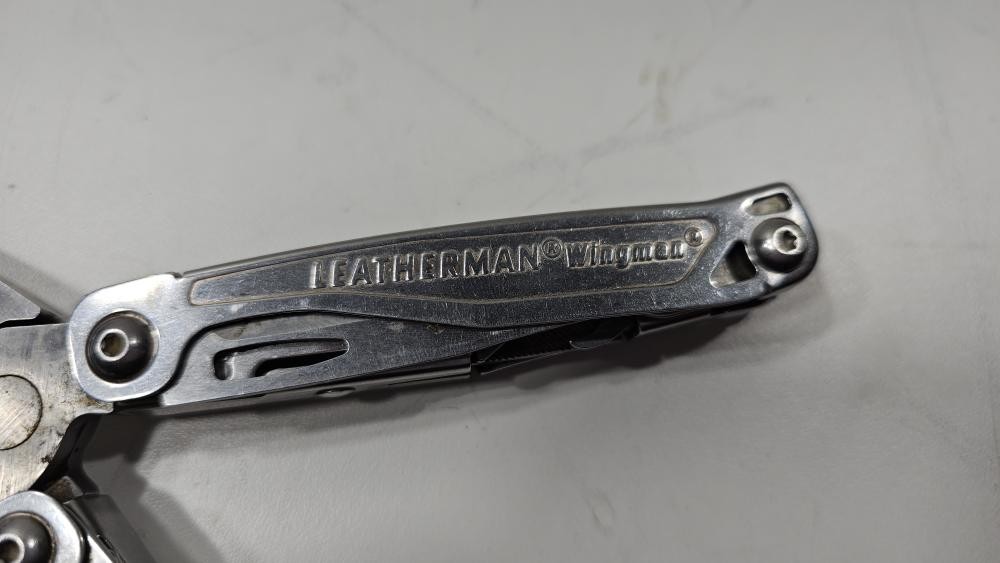 LEATHERMAN WINGMAN (P13017459)