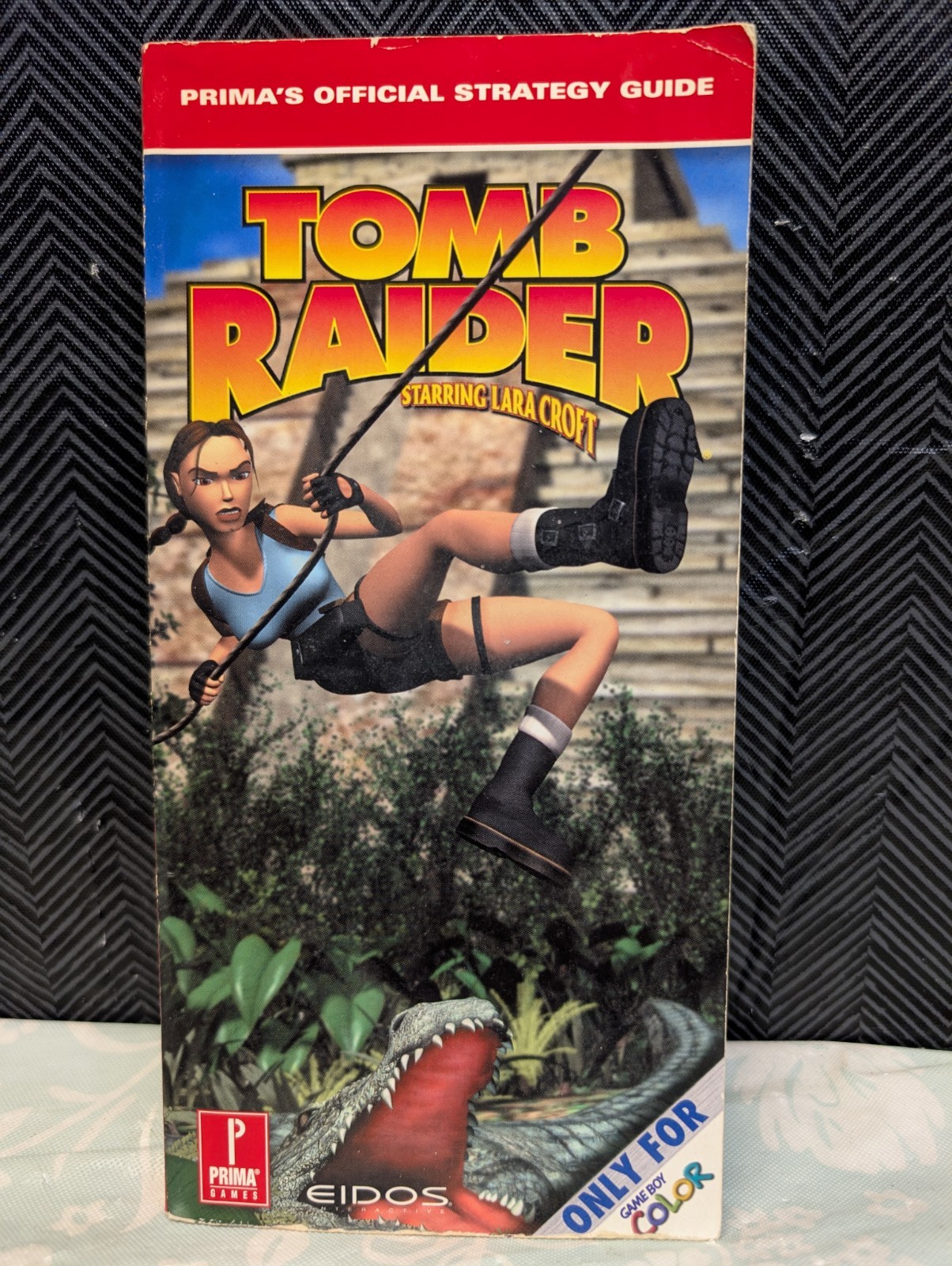 Primas Tomb Raider for Nintendo Gameboy Color Strategy Guide NES S7-5