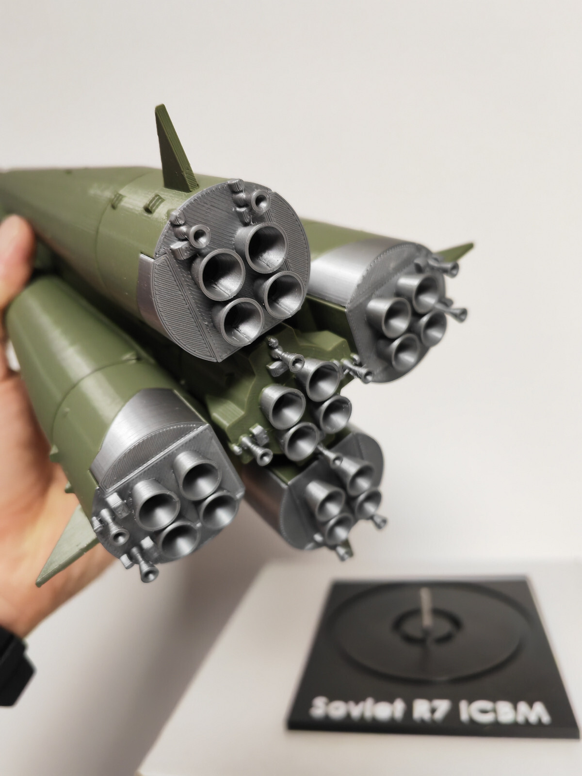 Soviet Missile R7 ICBM Ship Rocket Model 1:72 scale 465mm 18inch