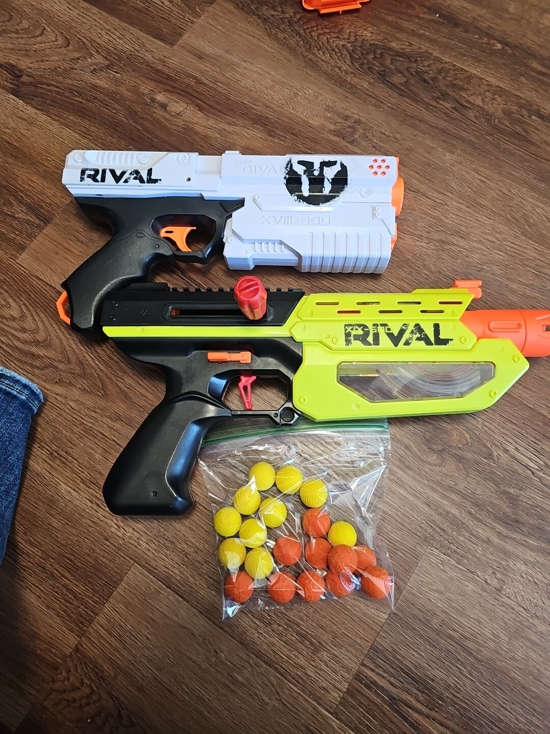 Pair Of Nerf Rival 6 Shots. XIX-500 Neon & Xv111-500. Martial Aid. W/20 Shot