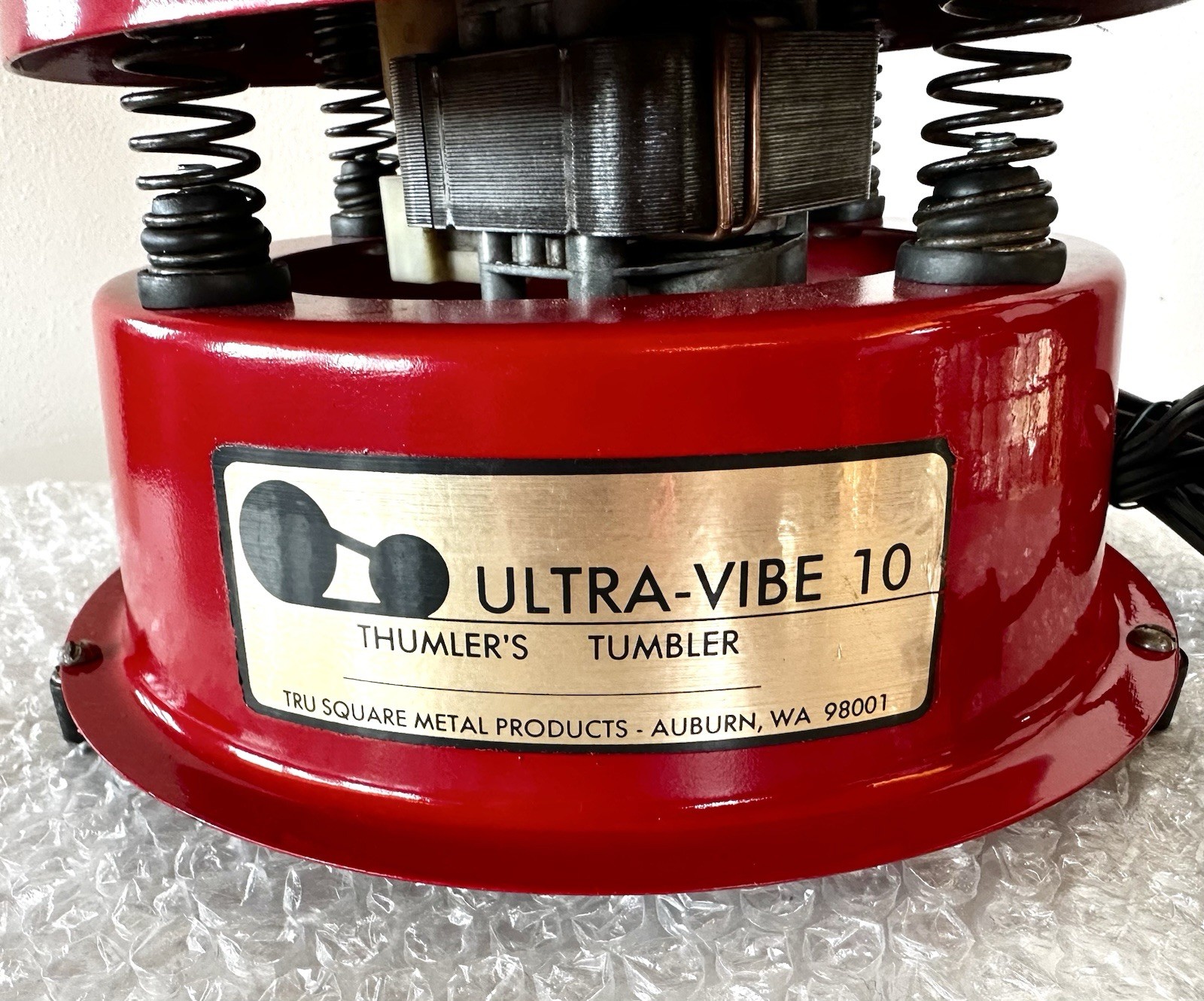 ULTRA VIBE 10 THUMLER'S TUMBLER UV-10 - For: Brass Shells Reloading Jewelry Rock