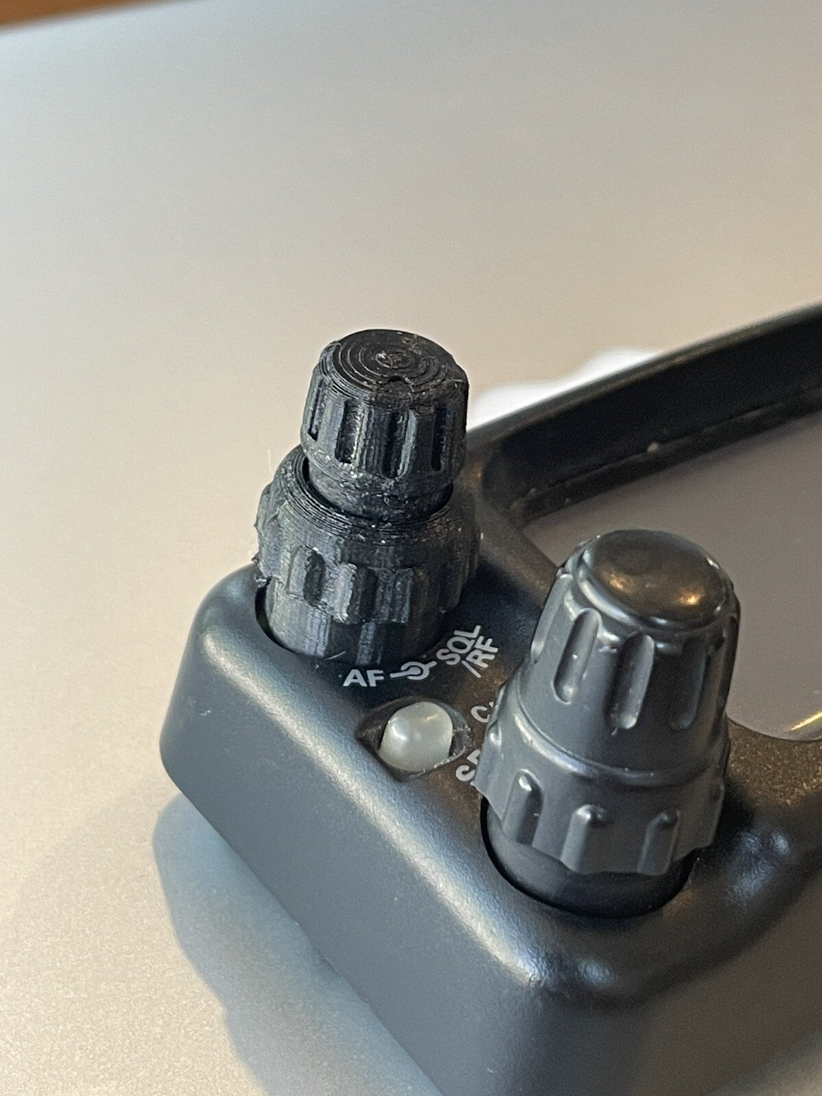 Yaesu FT-100 Volume And Squelch Knob Replacement Set