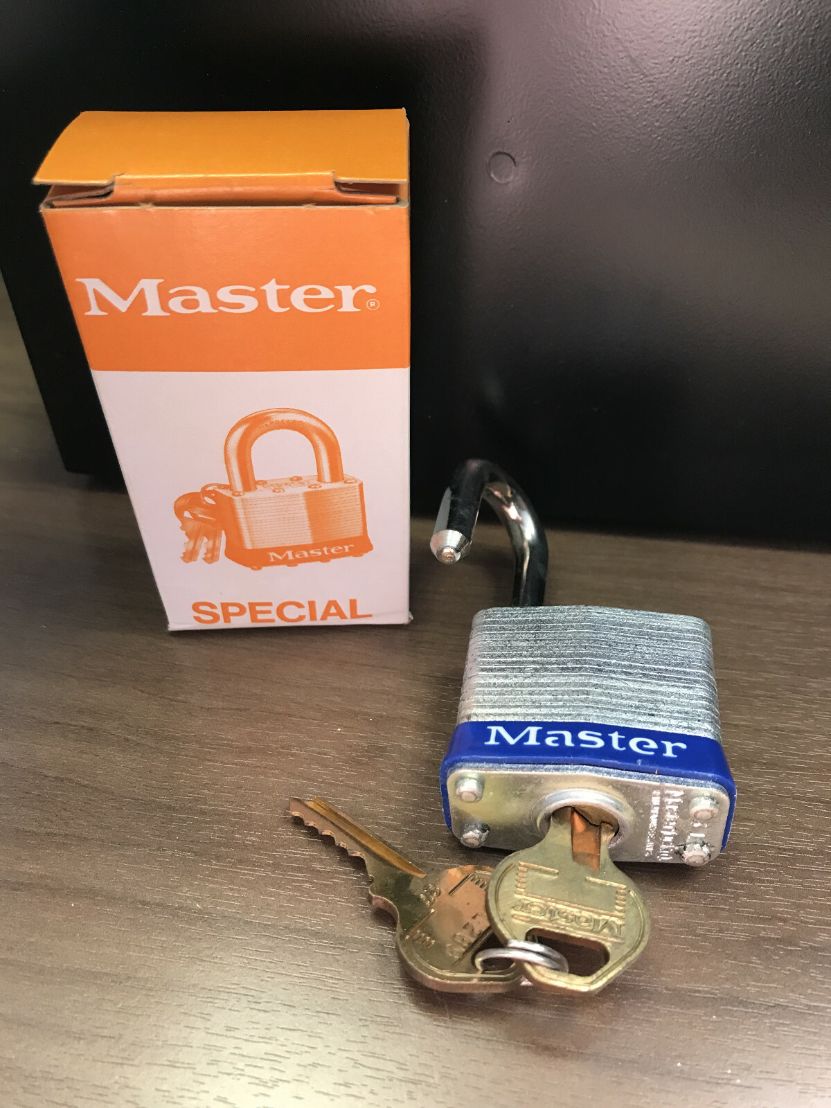 Master Lock #31 Laminated Steel Padlock, KA, Key #10L289