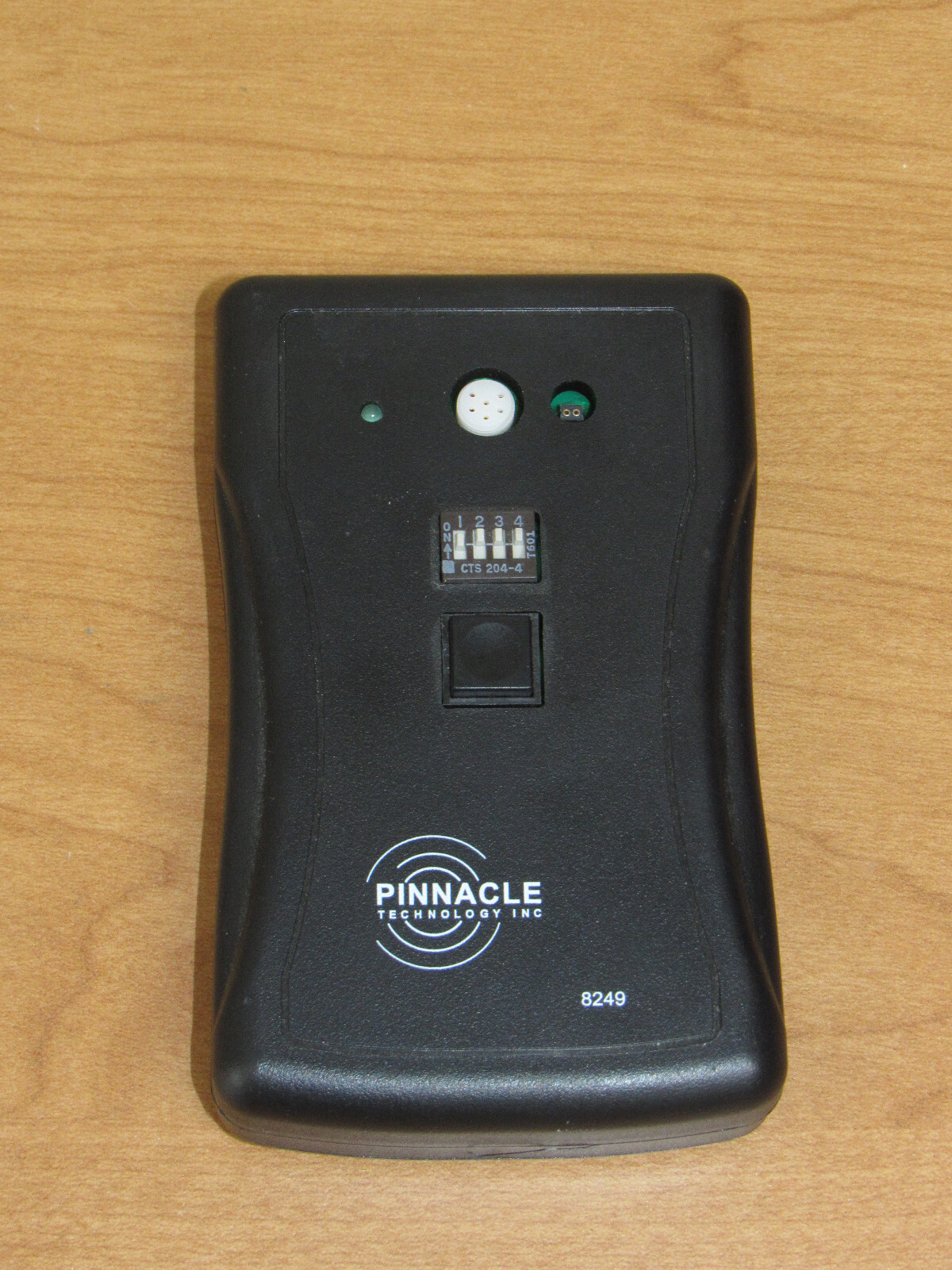 Pinnacle Technology 8249 Test Source for 8200 & 8400 Systems - UNTESTED