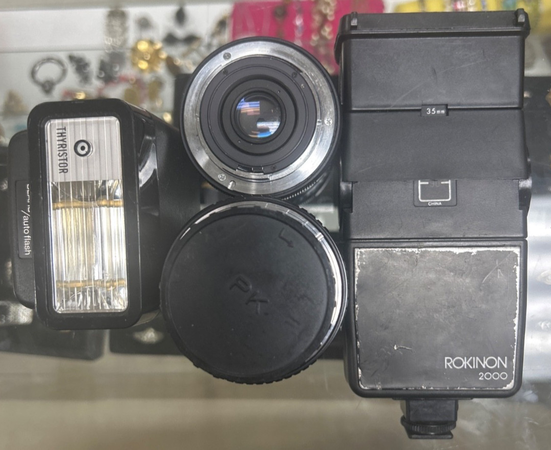 Camera Accessories Vintage Lot 2 Lens Focal & Sears + Flashes