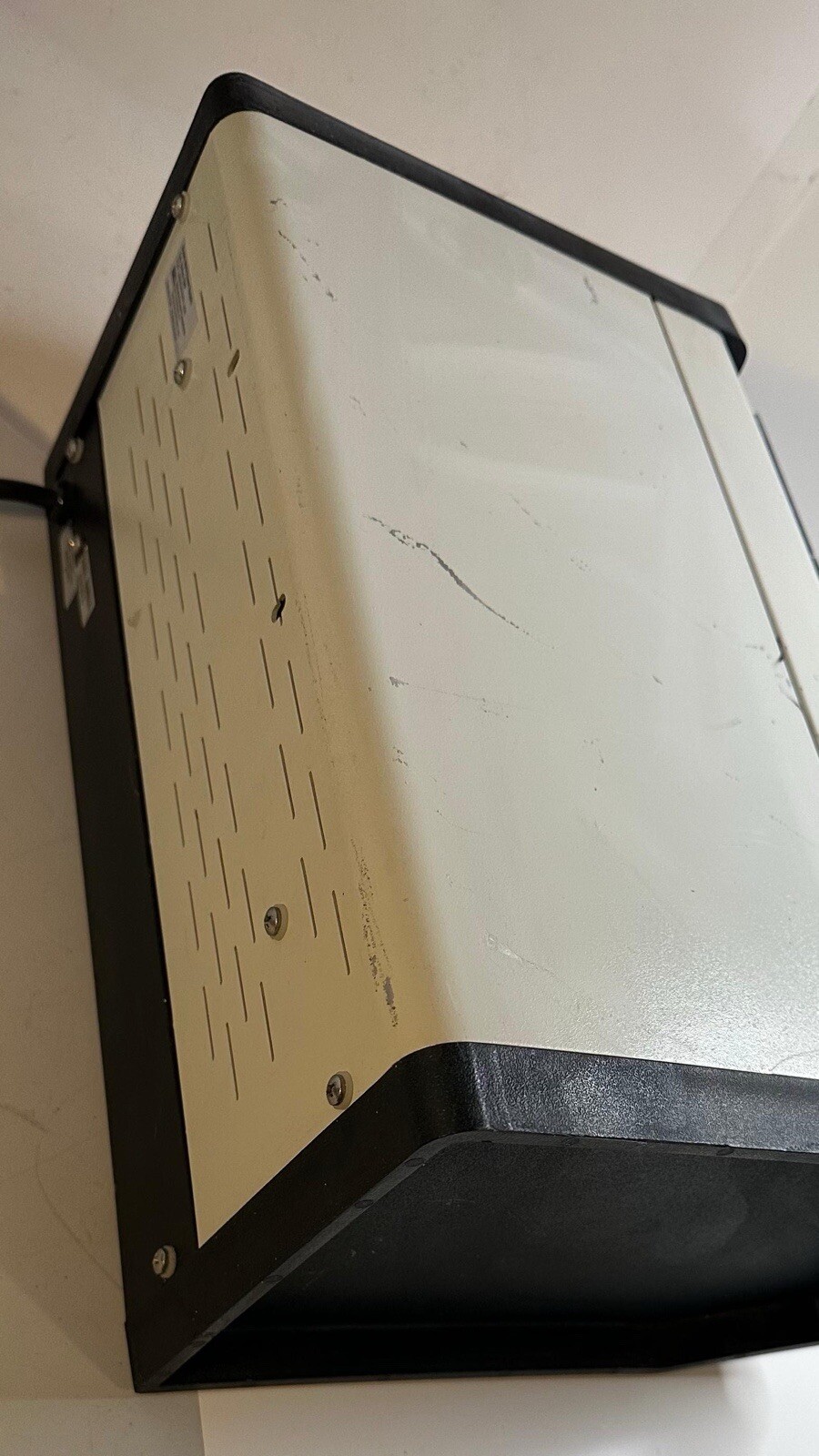 BRL Bethesda Research Labs Model 4000 Electrophoresis Power Supply