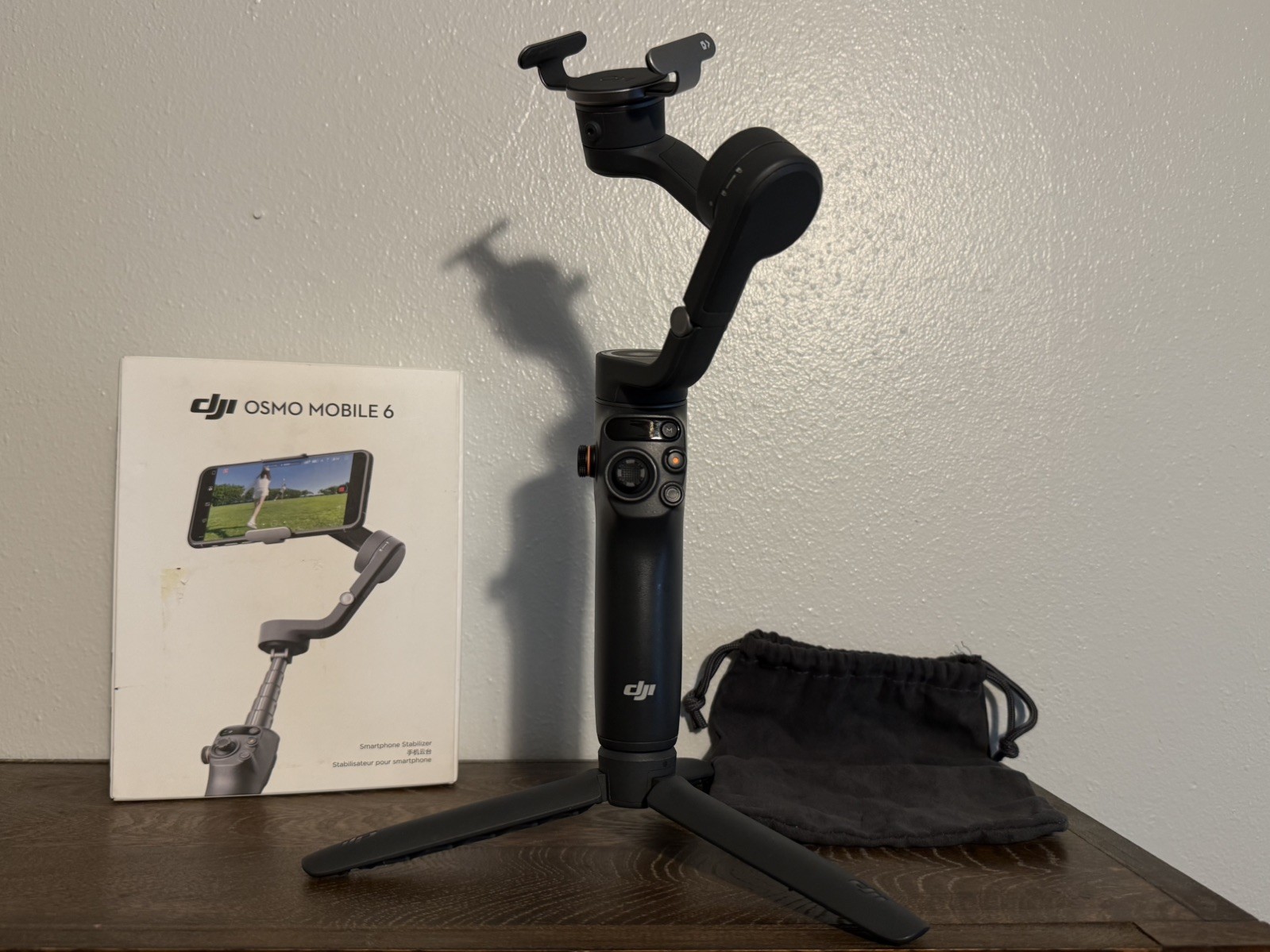 DJI Osmo Mobile 6 Smartphone Gimbal Stabilizer & Travel Bag