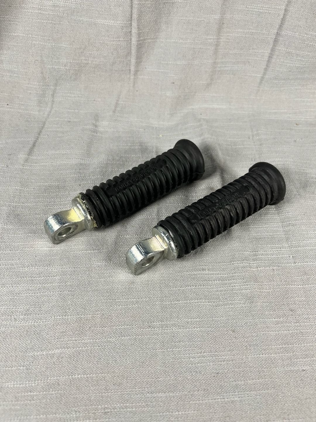 Harley-Davidson Motorcycle Foot Pegs Pair