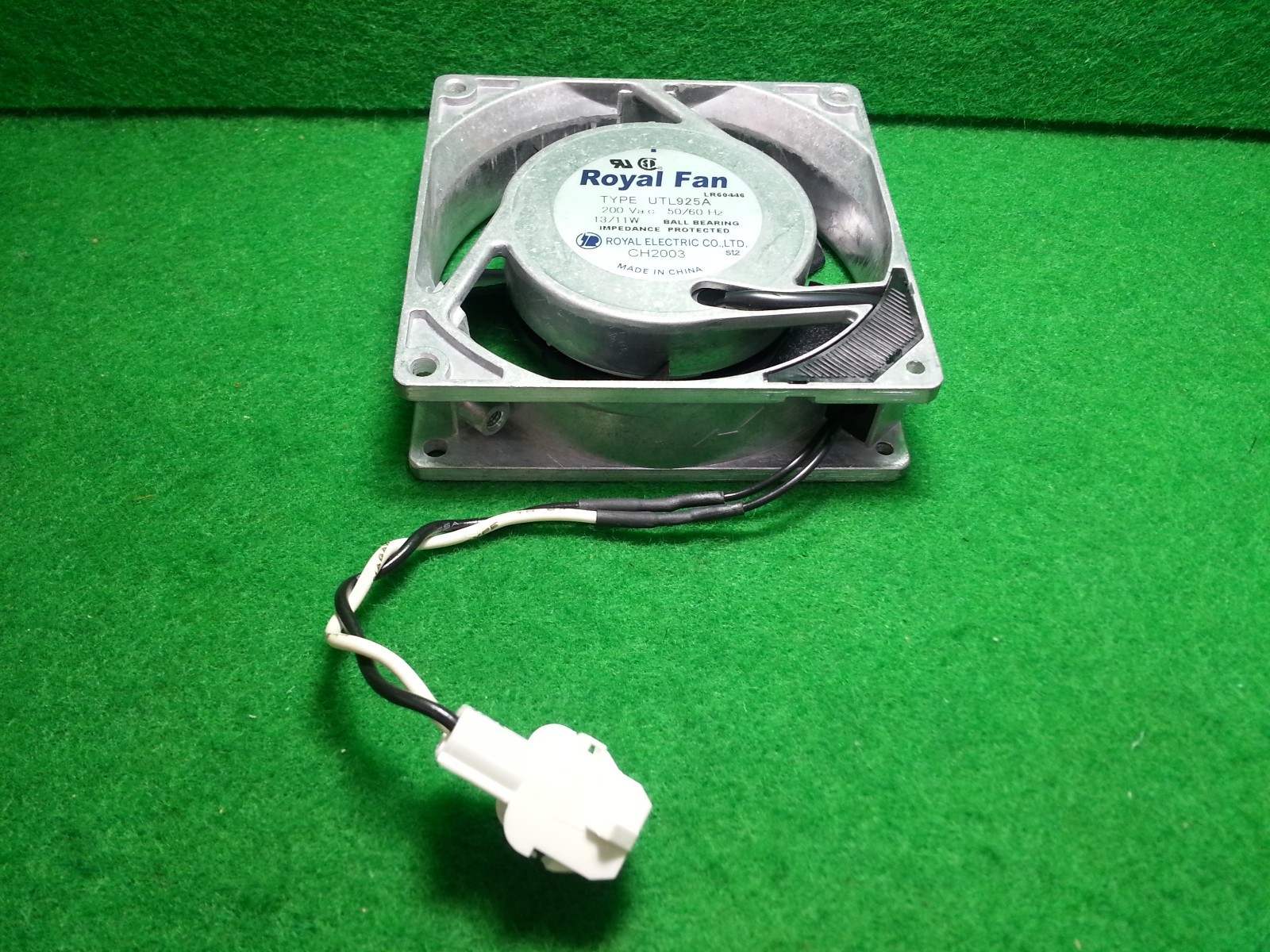 ROYAL UTL925A FAN  , USED