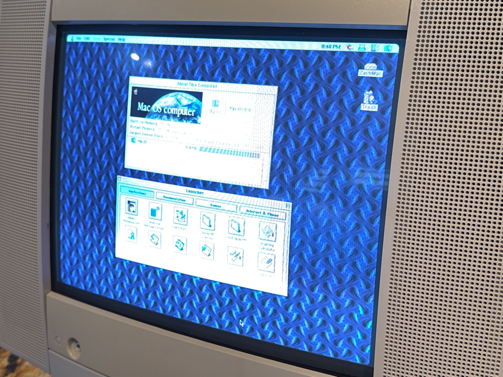 Vintage APPLE m4681 multiple scan 15av display MONITOR Working Original BOX