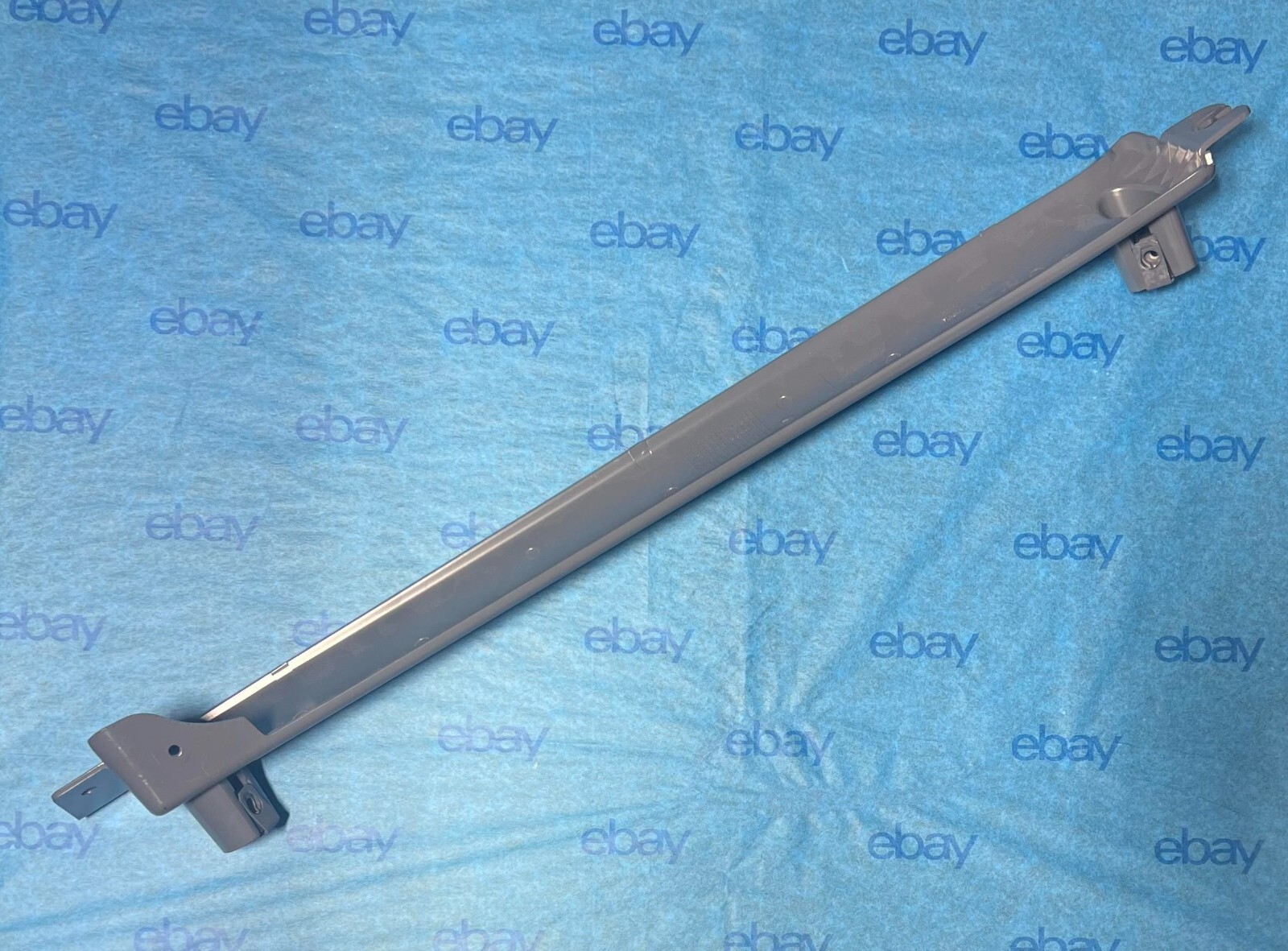 R22-6350R Genuine Peterbilt A-Pilar Vane Cover RH/Side OEM - New