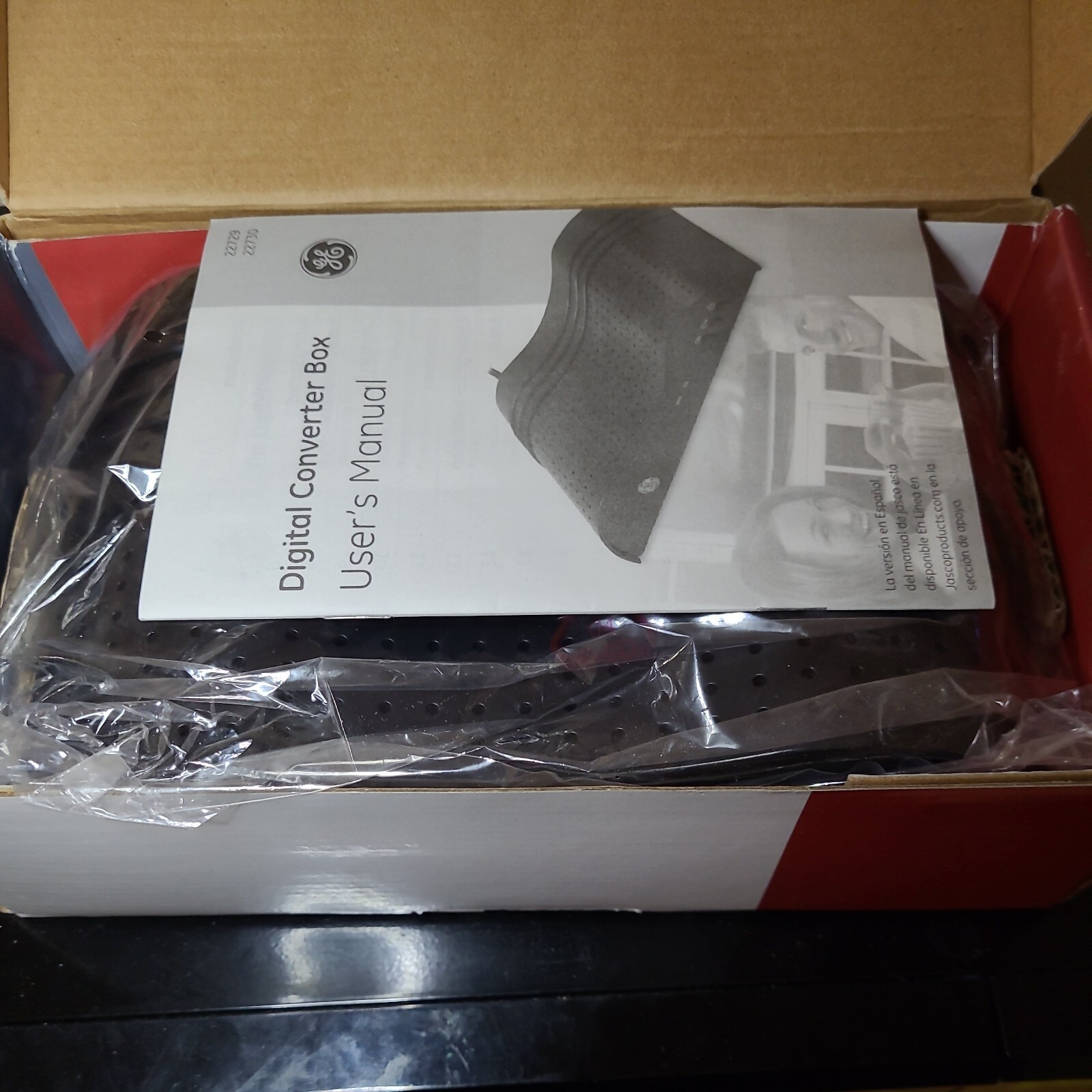 GE Smart Digital Converter Box • Model 22729 with Remote Cable • Open Box