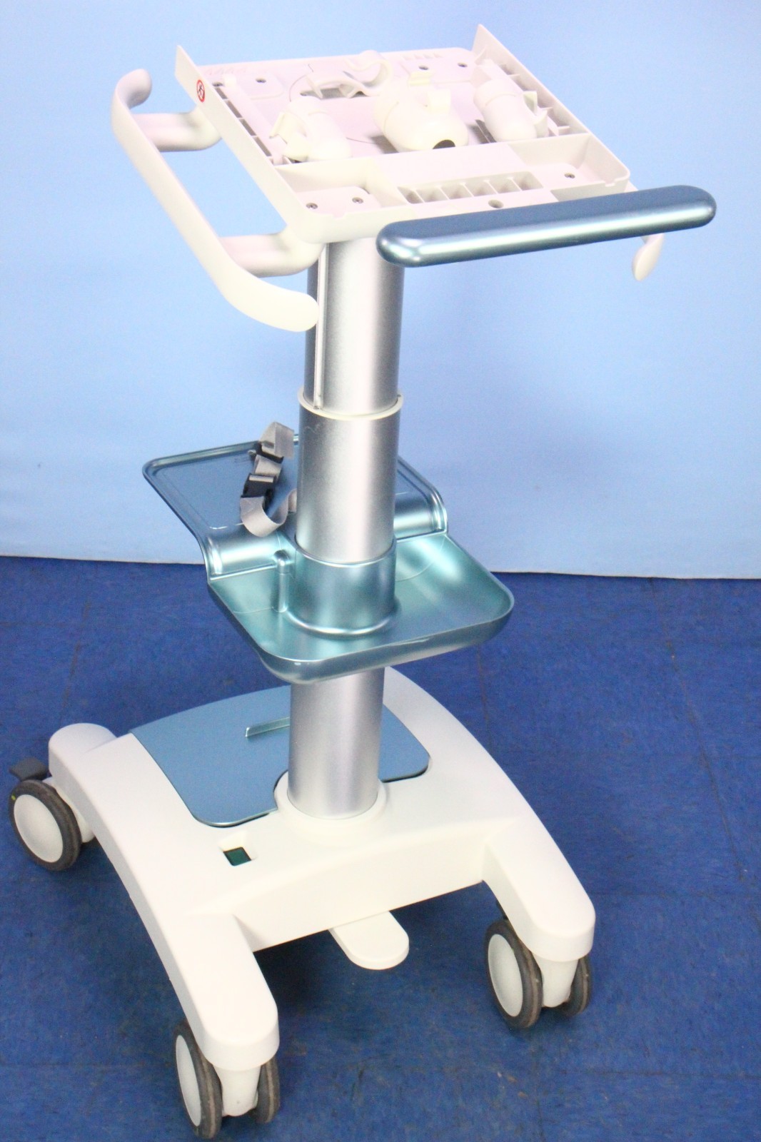 Esaote Ultrasound Cart Biosound Ultrasound Cart Portable Ultrasound Cart Nice!