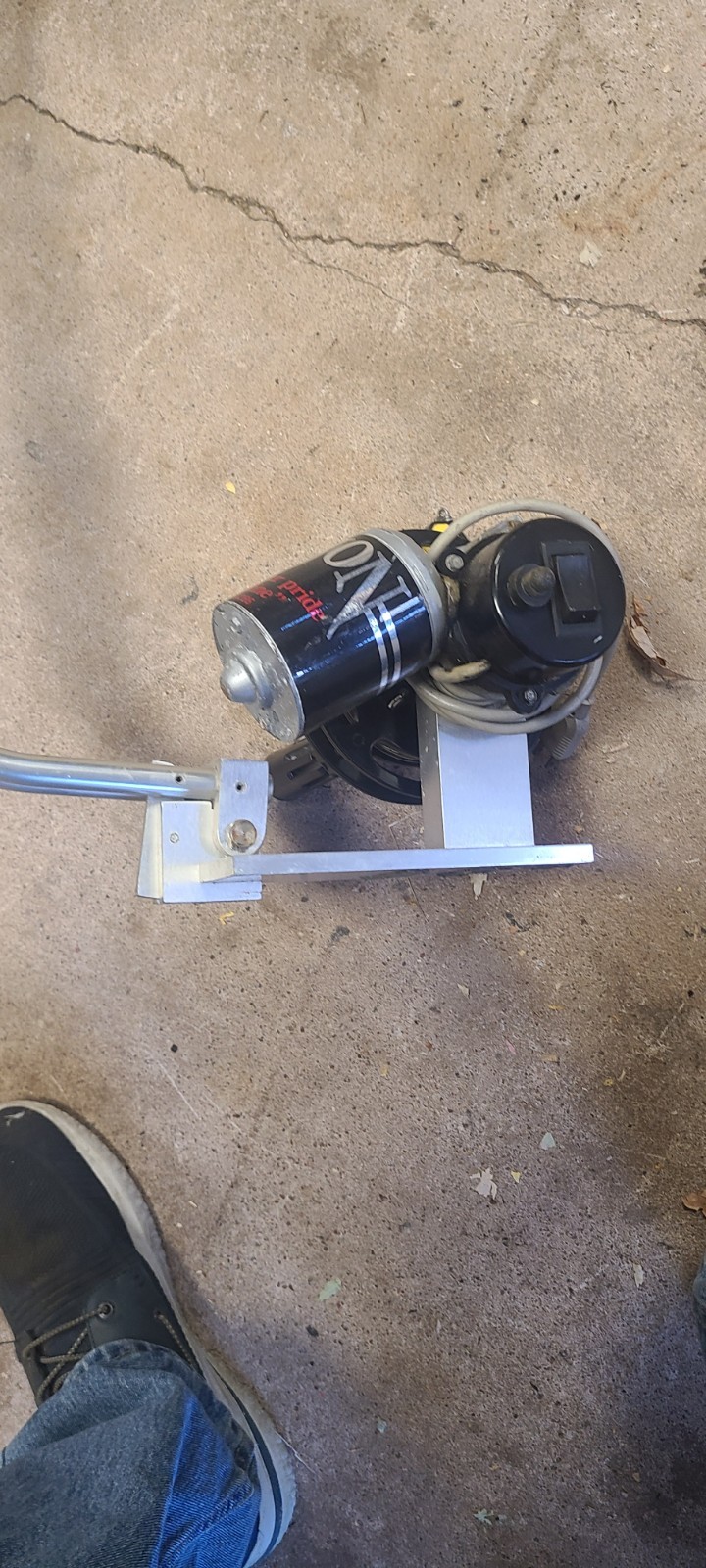 Big Jon Electric Downriggers 48" Boom Older Model