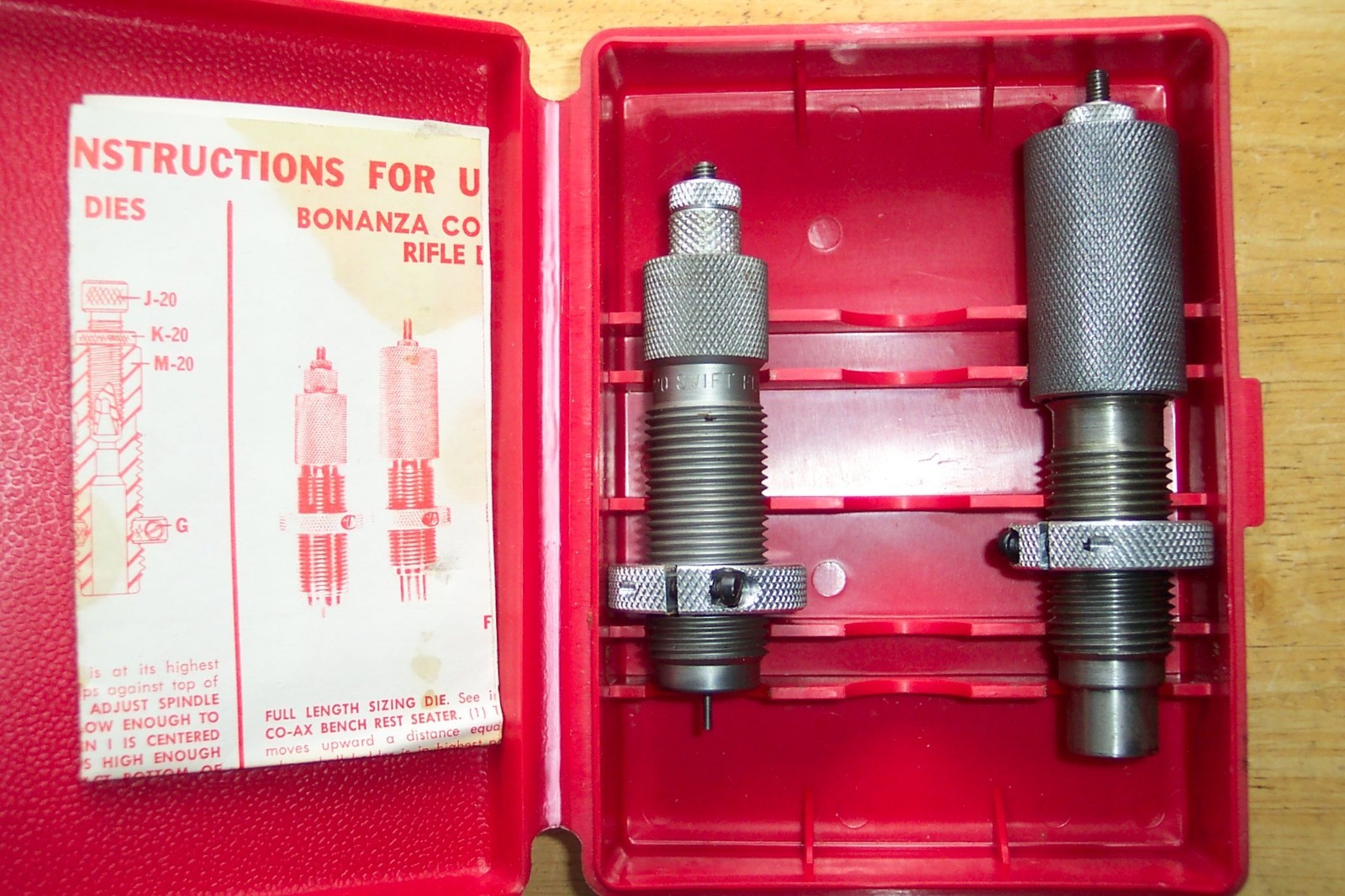 BONANZA 220 SWIFT RELOADING DIE SET WITH BENCHREST SEATING DIE