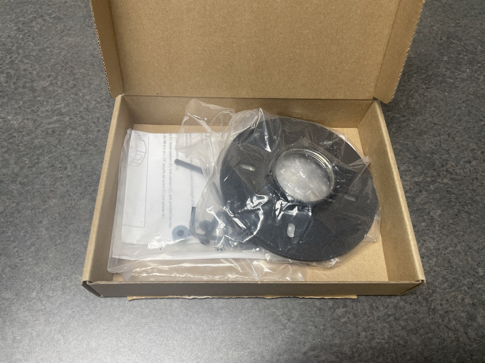 Chief CMA-106 Junction Box Assembly Ceiling Plate