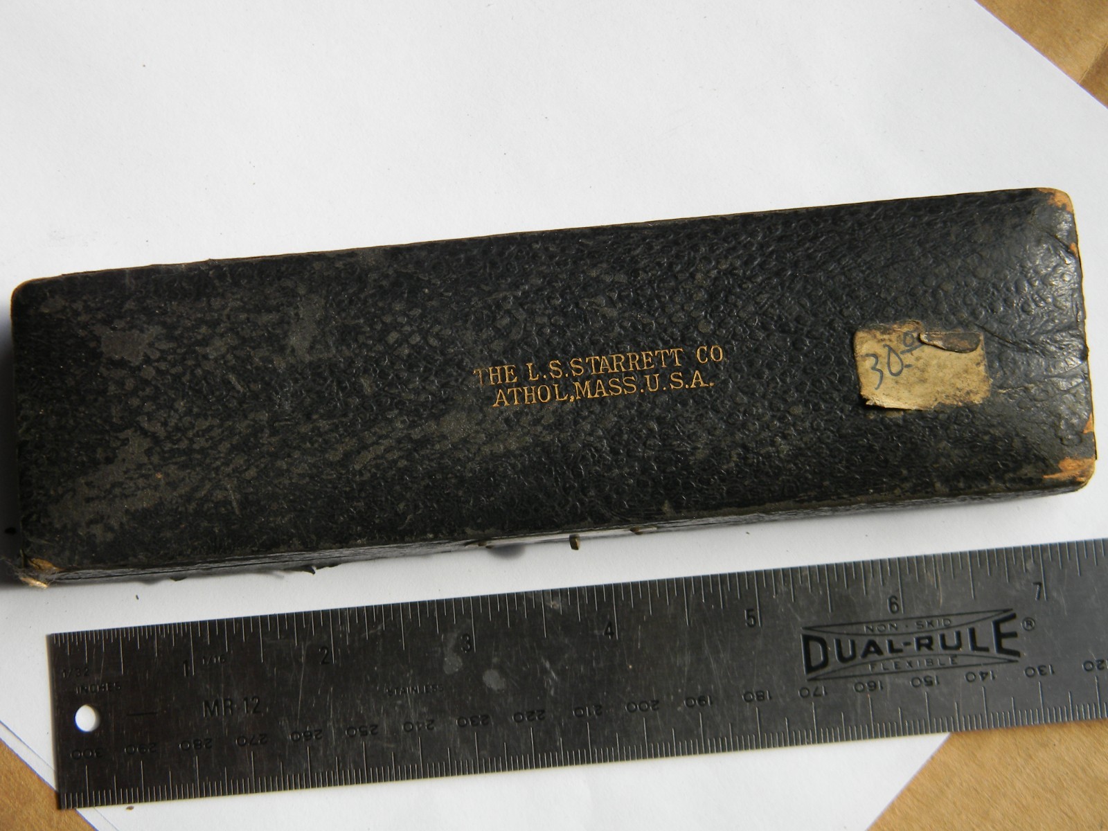Vintage Starrett Inside .001" Micrometer with 4-5" rod & original case Made USA