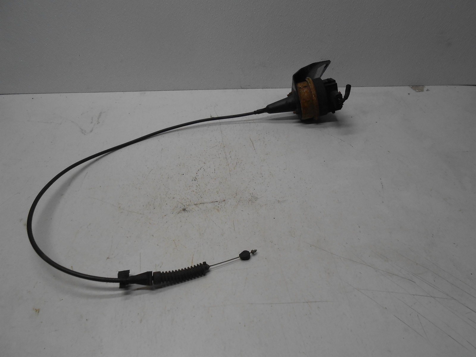 2005-2006 Dodge Durango 4.7L Cruise Speed Sensor Regulator