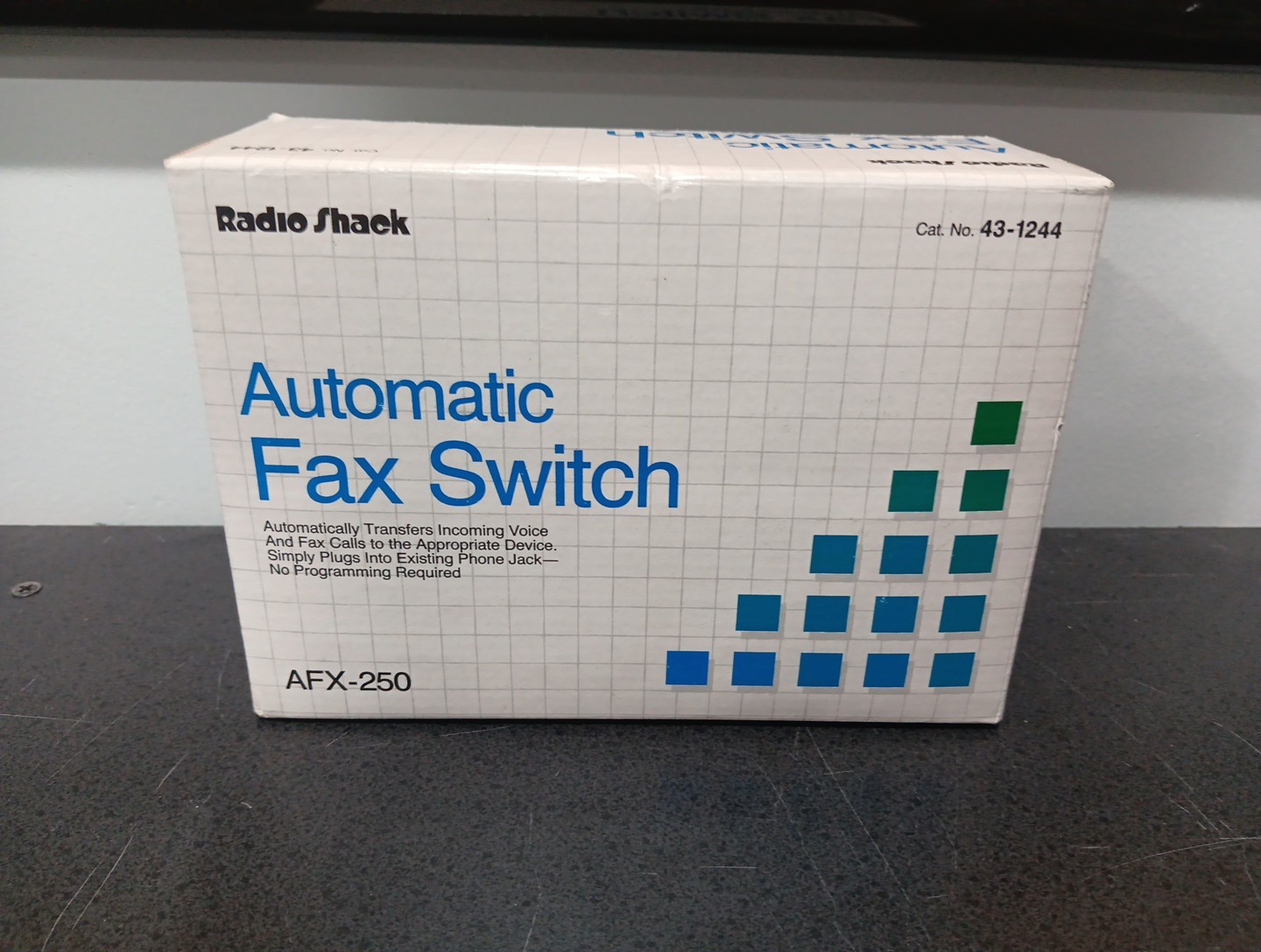 Radio Shack Automatic Fax Swotch 43-1244 AFX 250 NEW