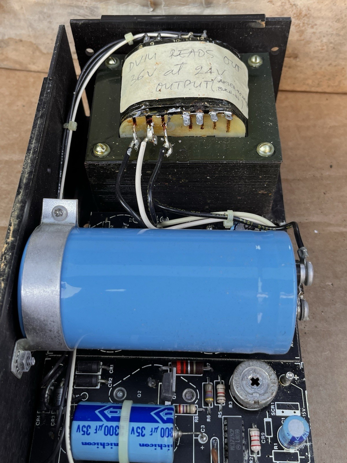 Microcomputer PowerDisk Drive Series Model FTCC524 Linear Power Supply Untested