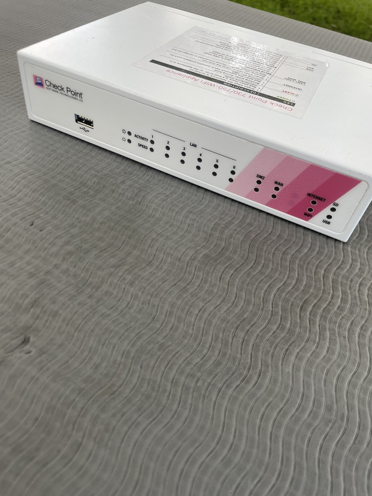 Check Point L-71W 6 Port 12V Gigabit Firewall Appliance Gateway Wifi Device Only