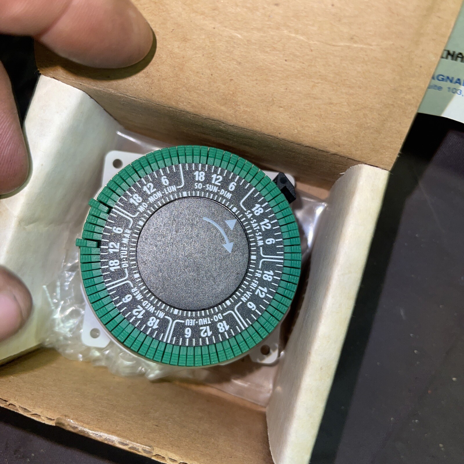 NOS Securitron CT-7-24VAC self contained clock timer
