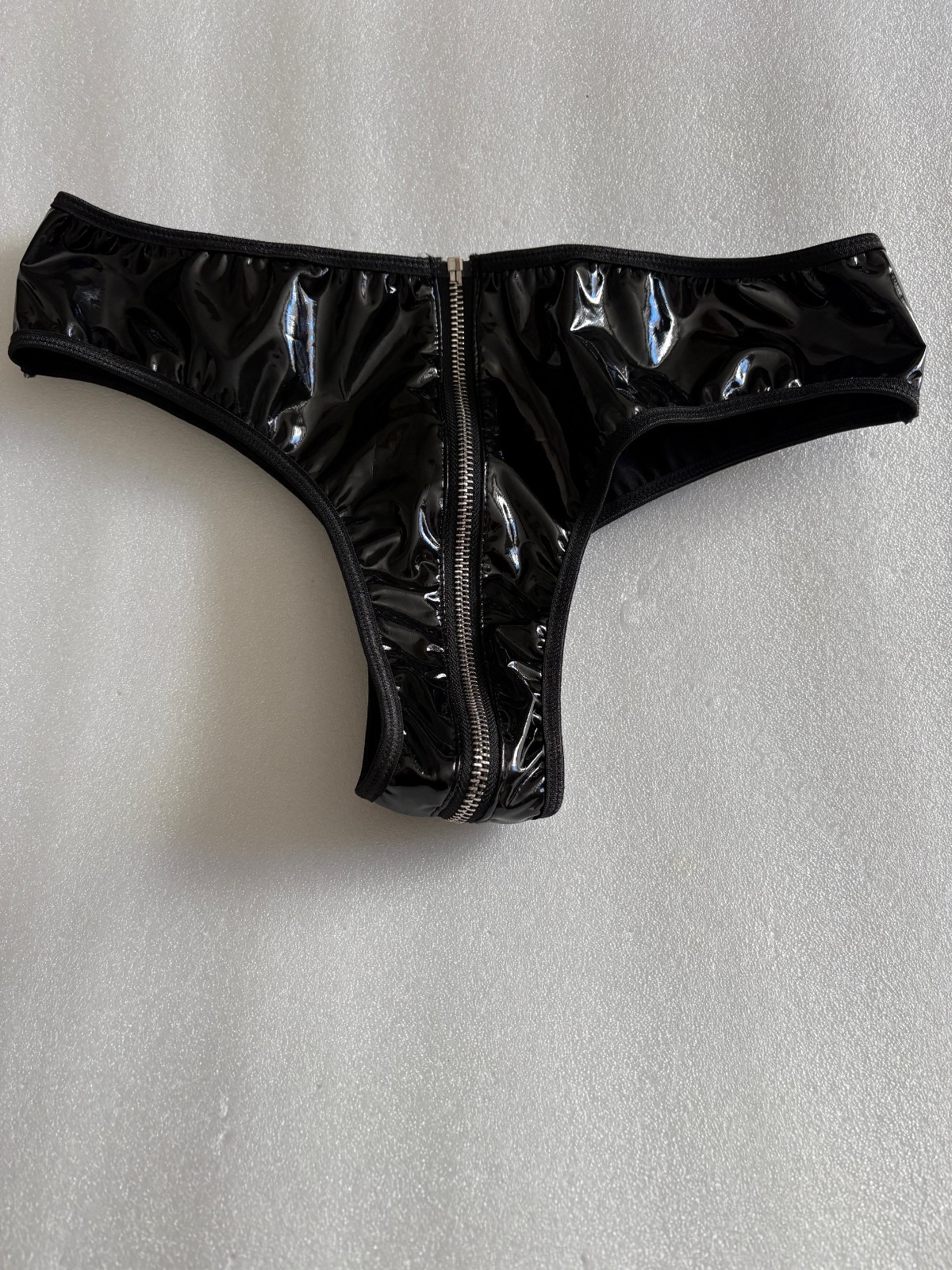 Black PU shiny saucy sultry naughty Sexy ladies panties All around Zipper NEW XL