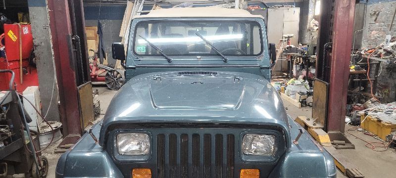 94 Jeep Wrangler Engine ECM Electronic Control Module Left Hand Firewall