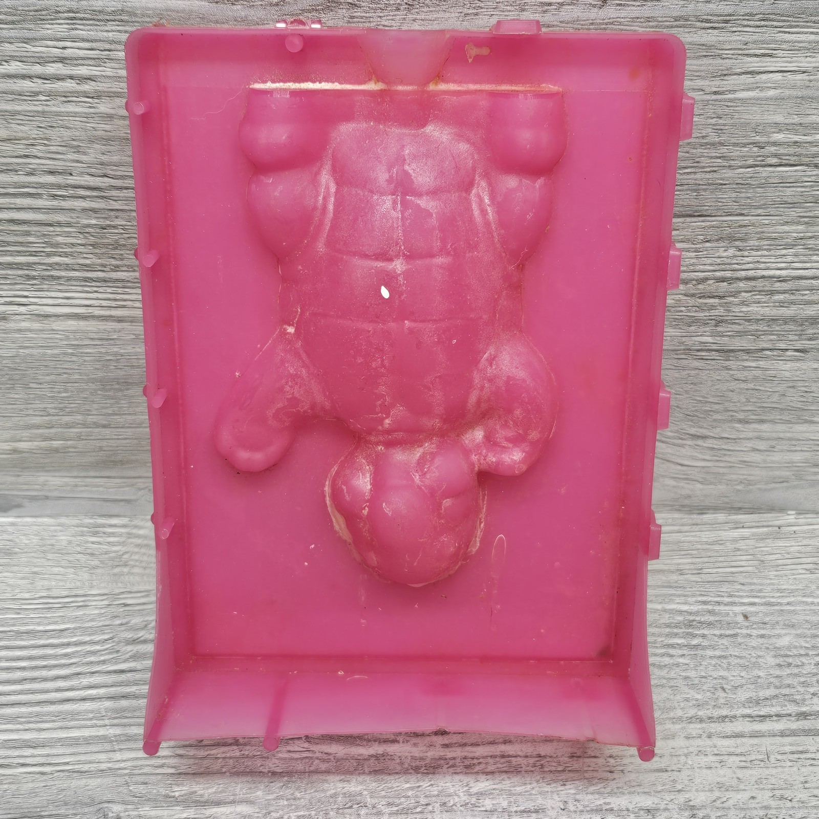 Vintage Snap It Turtle Mold Plastic Ready-Made Casting Craft 11.5 fl oz USA