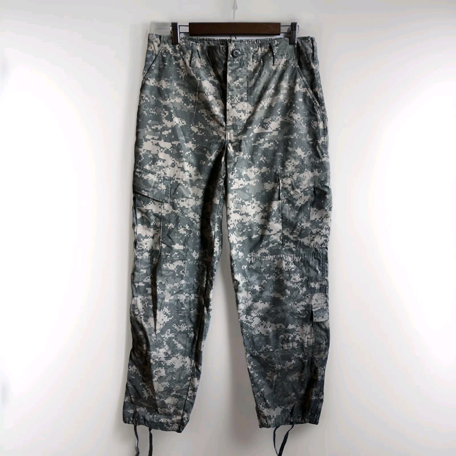Digital Camo Combat Cargo Pants Trousers,  Medium - Regular, US Army Military