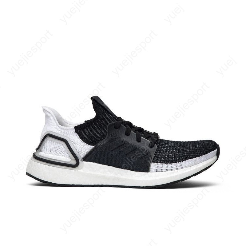 adidas Ultraboost 19 Core Black B37704