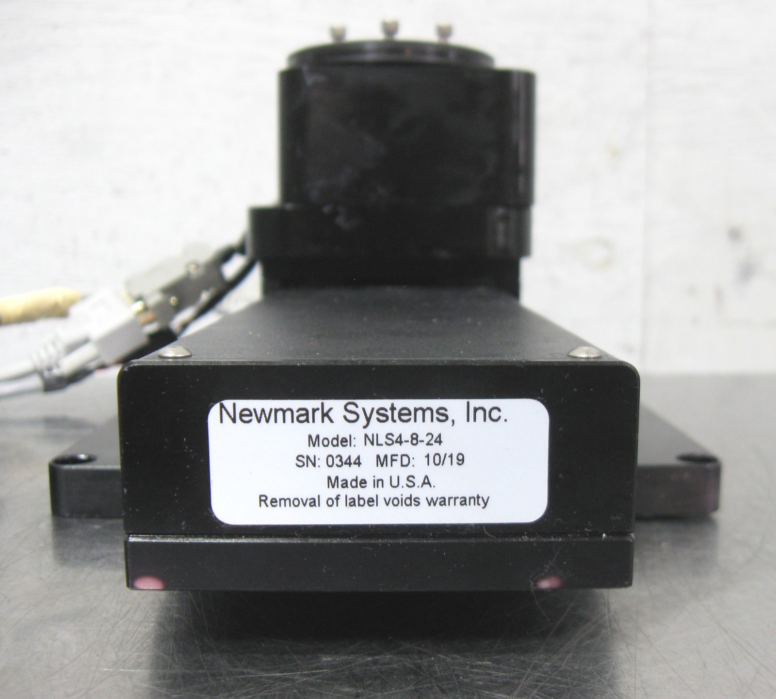 C203177 Newmark 2-Axis Motorized Linear Positioning Stage, NSC-G2-E-A Controller