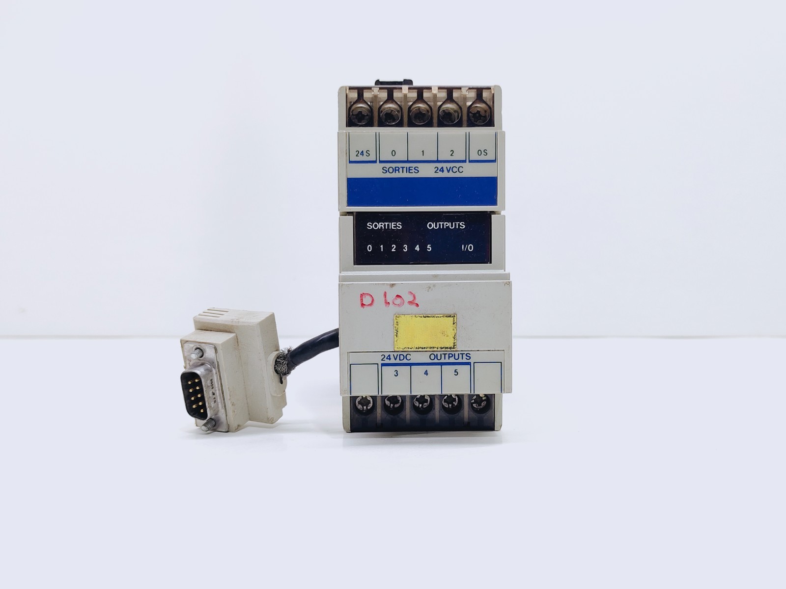 TELEMECANIQUE TSXDSF612 OUTPUT MODULE (FREE SHIPPING)