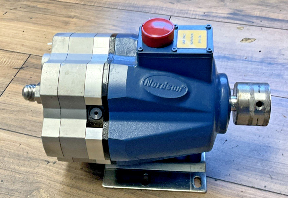 NORDSON 1047481 HOT MELT SYSTEM PUMP AA23C25591