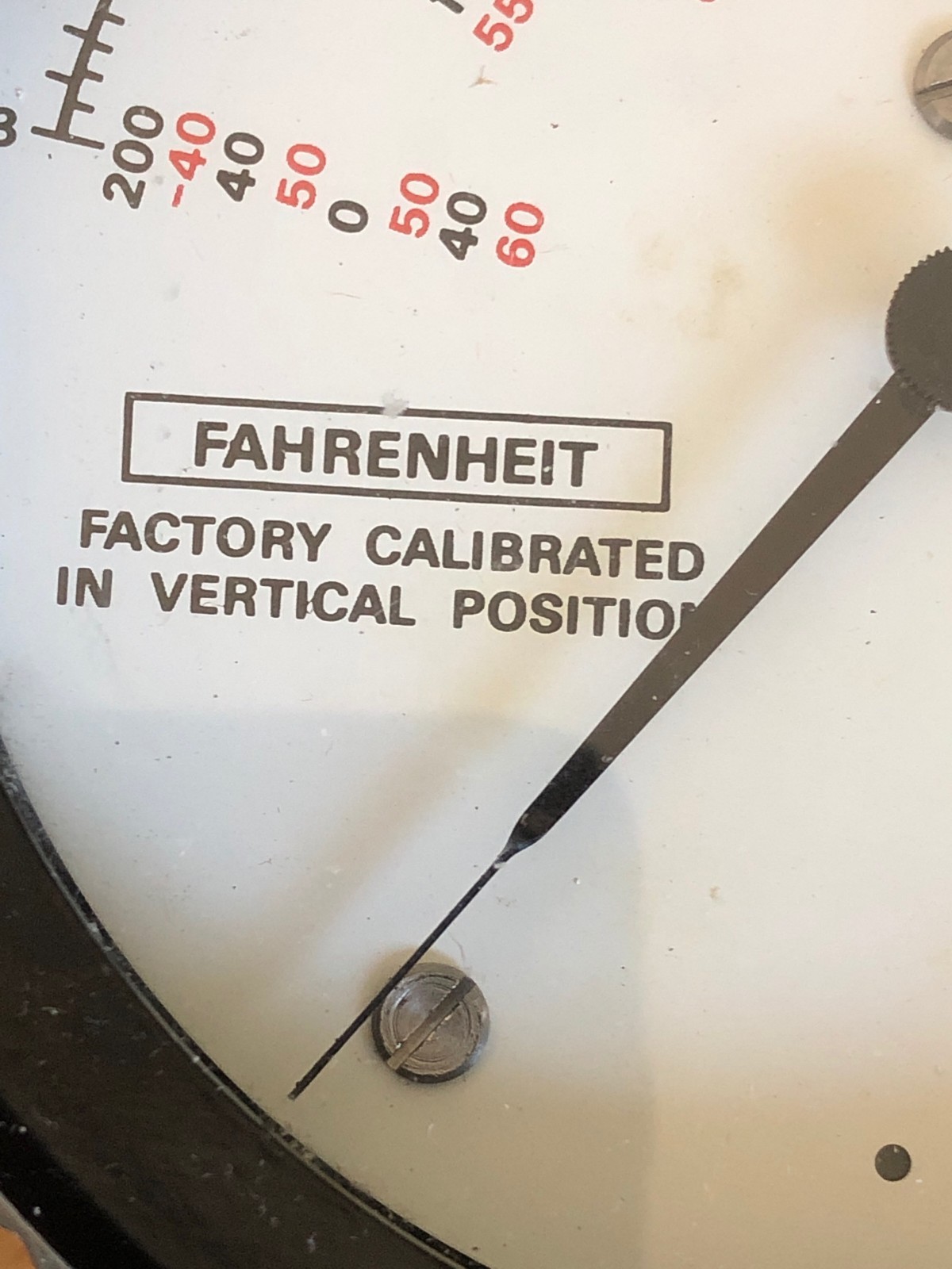 Fahrenheit Temperature Gauge 5" Round 200-400 Range with Case