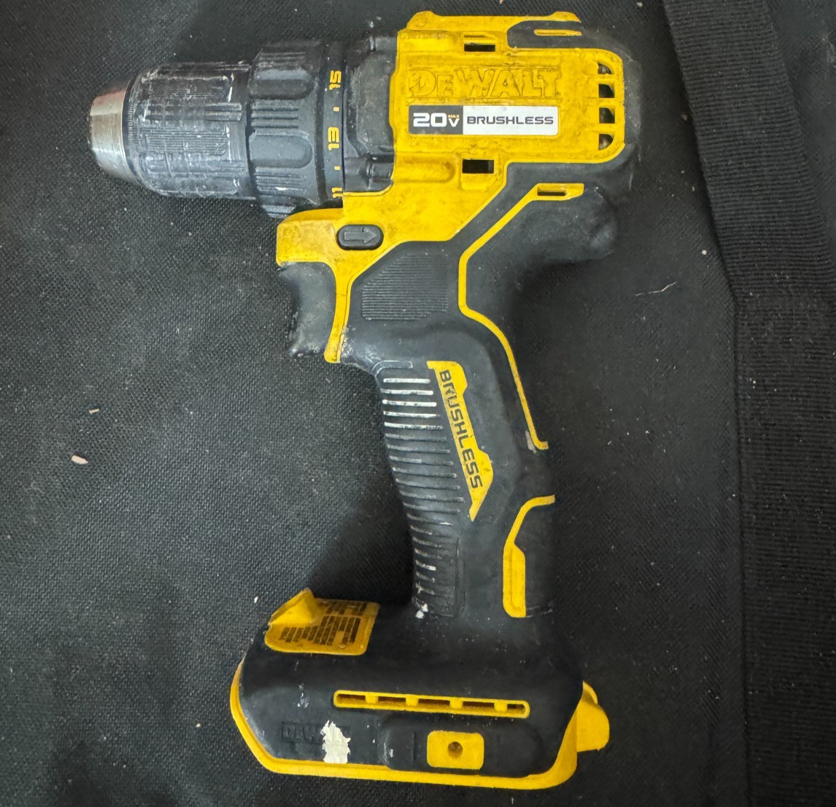 DEWALT 20-volt Max 1/2-in Keyless Brushless Cordless Drill